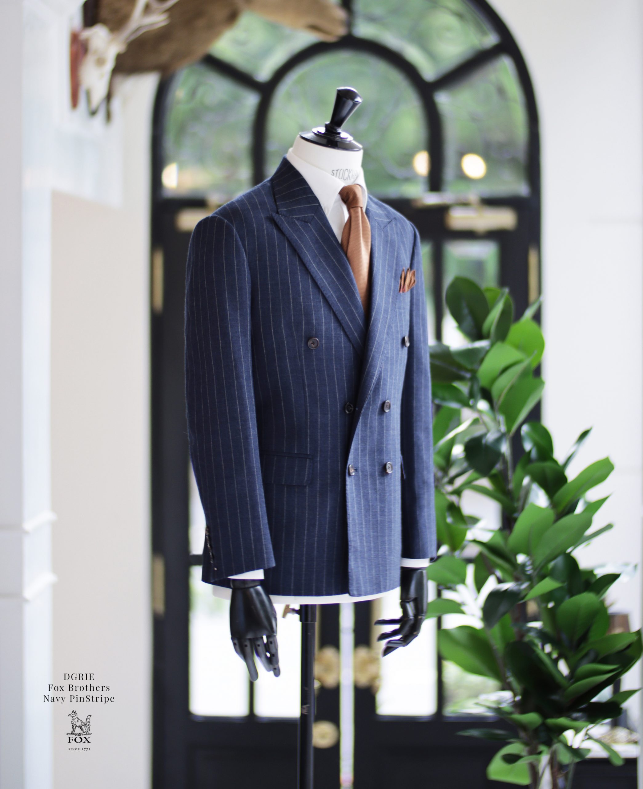 ตัดสูท DGRIE Fox Brothers Navy PinStripe Suit
