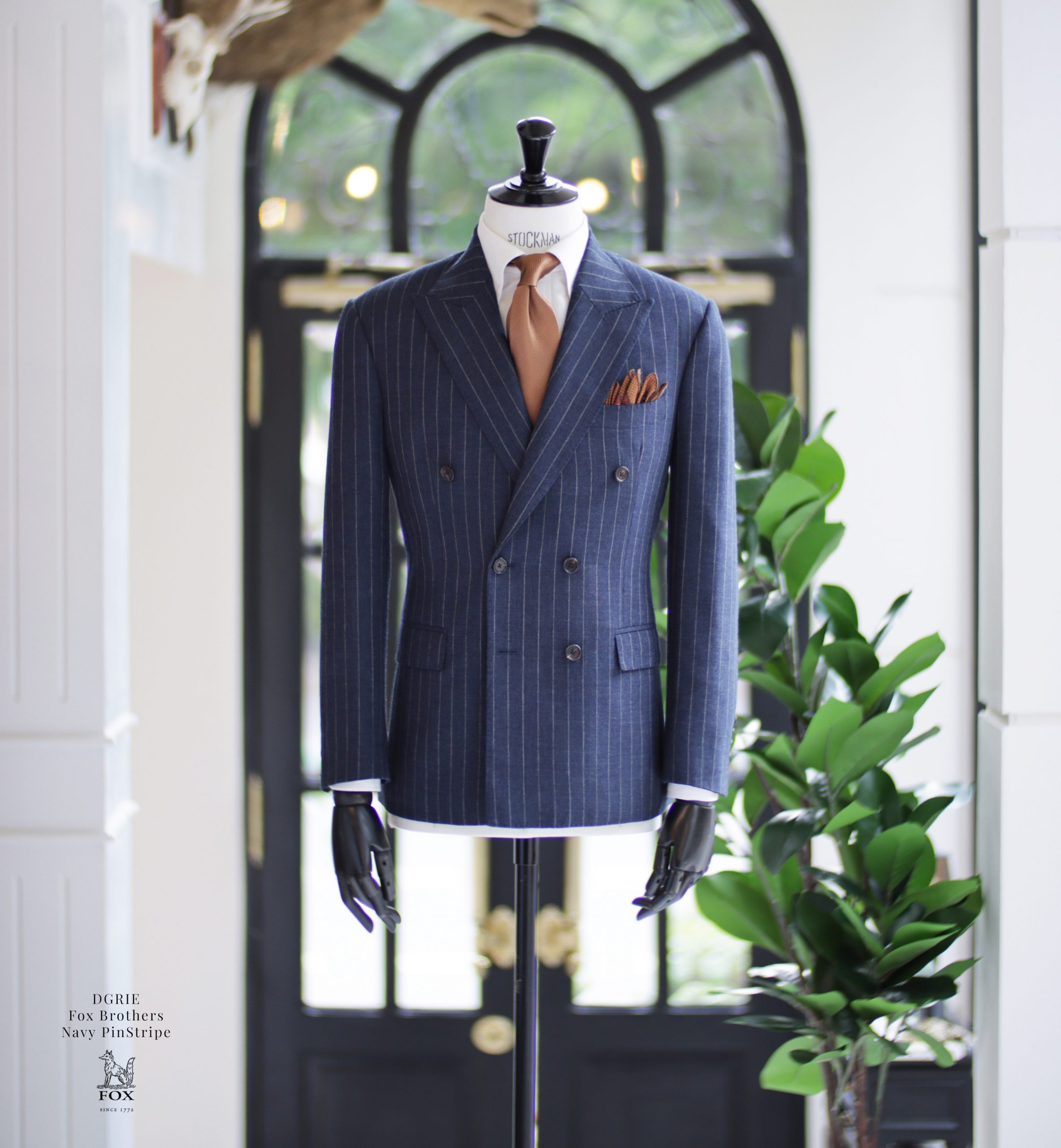 ตัดสูท DGRIE Fox Brothers Navy PinStripe Suit