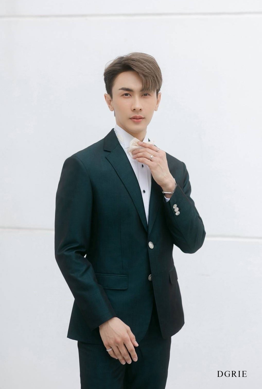 DGRIE Spotlight : ณัฏฐ์ ทิวไผ่งาม Emerald Green Two-Piece Suits