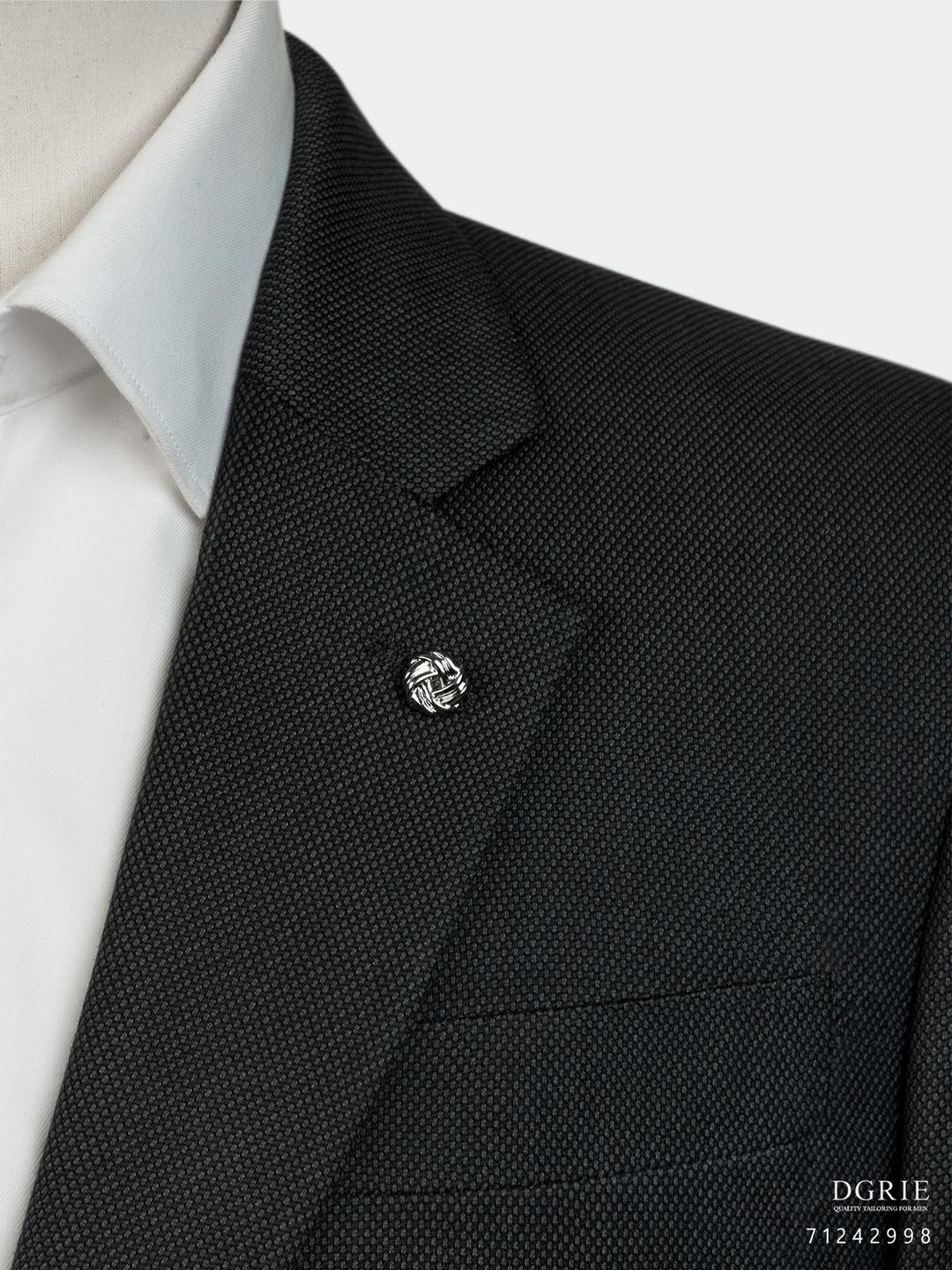 เสื้อสูทสีเทา Classic Fish Eye Wool Dark Gray Notch Jacket - DGRIE