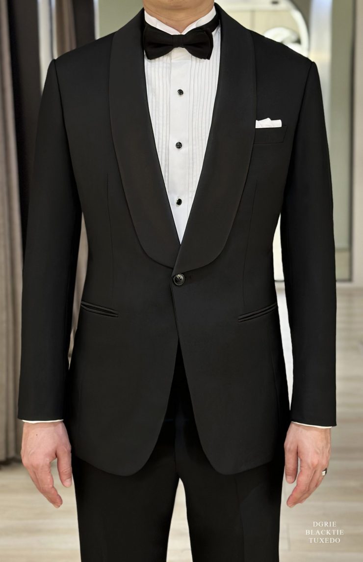 ตัดสูททักซิโด้ ตัดสูทแต่งงาน DGRIE BLACK SIGNATURE ROUND SHAWL LAPEL TUXEDO