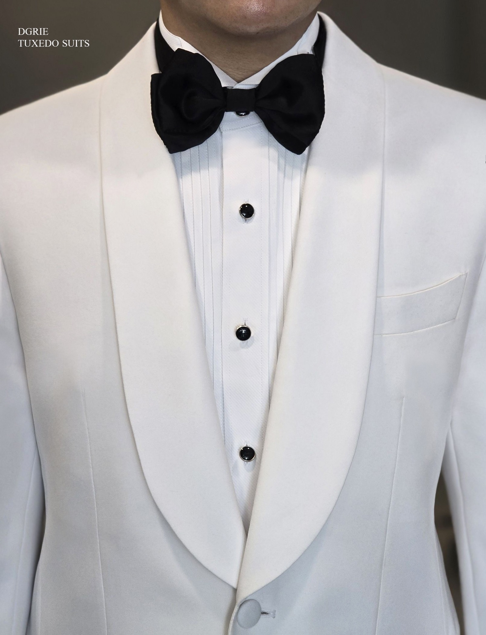 ตัดสูทแต่งงาน สีขาว DGRIE White Tuxedo Suits