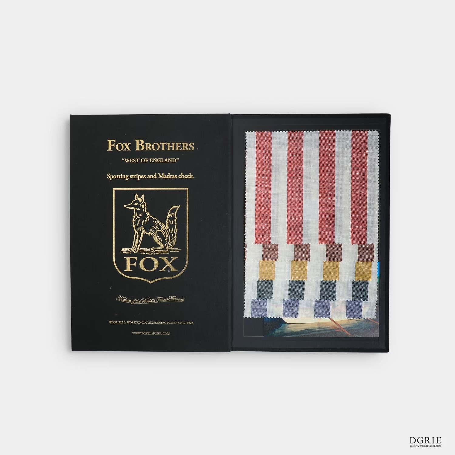 Fox Brothers ตัดสูทผ้า Fox จากอังกฤษ