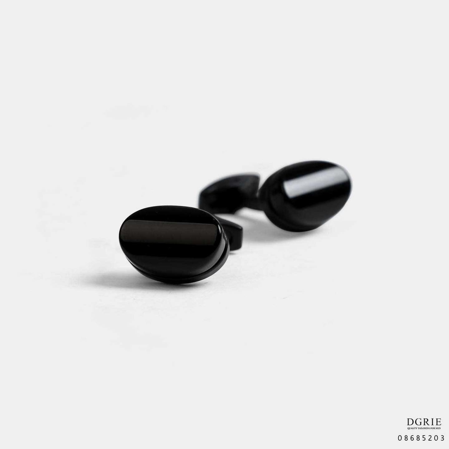 คัฟลิงก์ Black Onyx Cufflinks - DGRIE