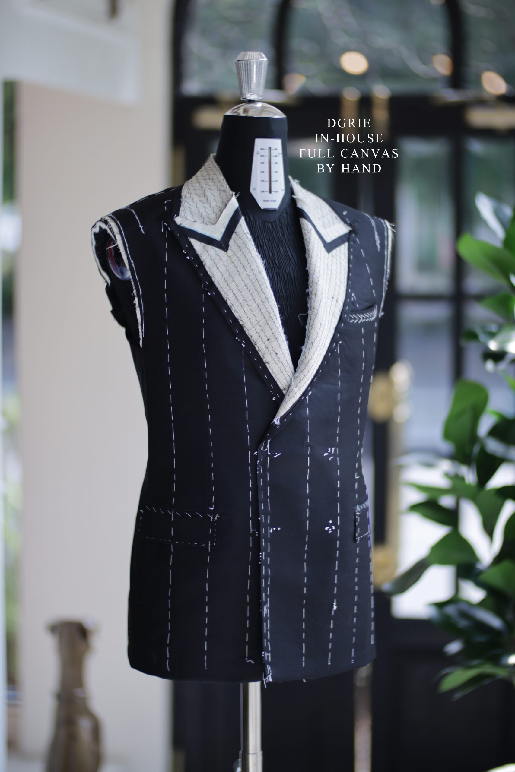 ตัดสูทหางม้า DGRIE In House Full Canvas Suit