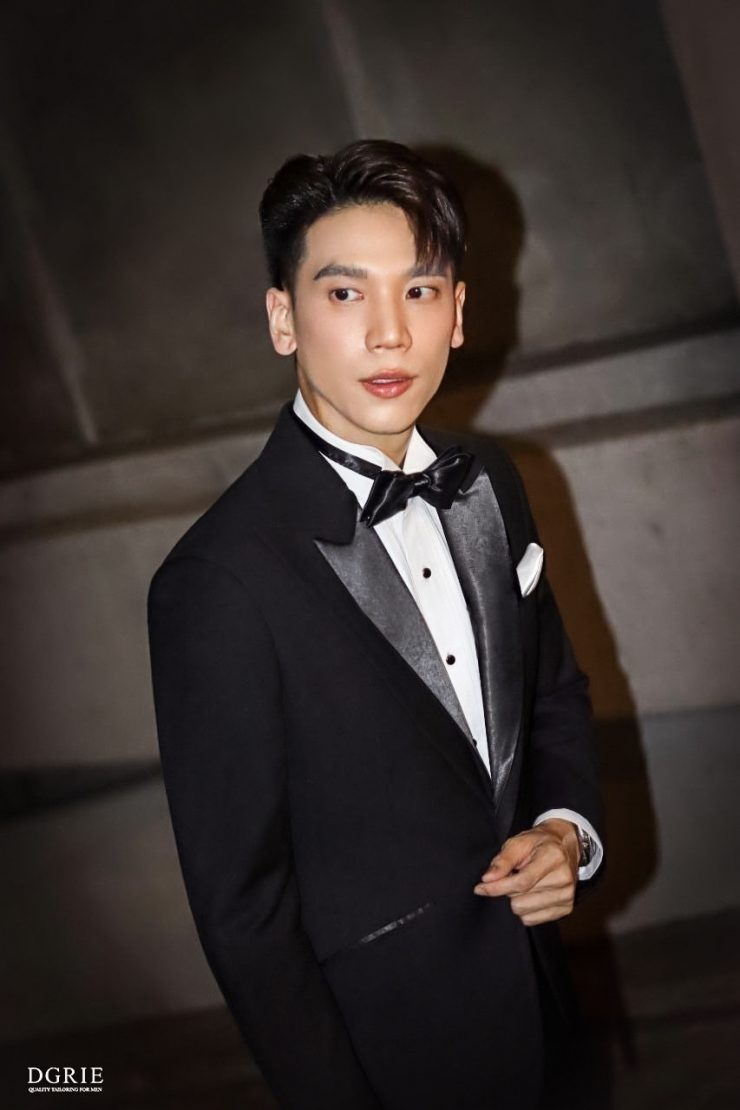 เสื้อสูททักซิโด้ K. Kornkan | Drago Super Black Tuxedo Suits