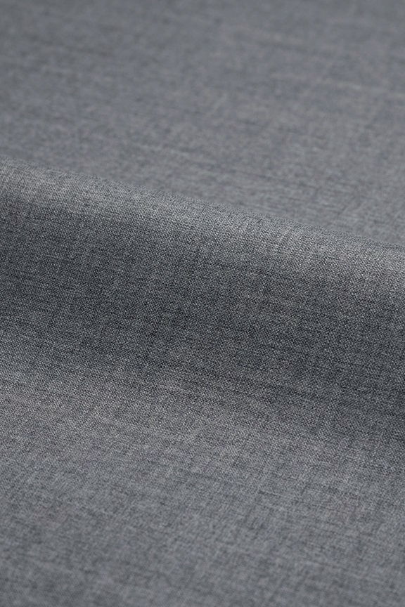 ตัดสูทสีเทาอ่อน ผ้า Loro Piana Light Grey suits