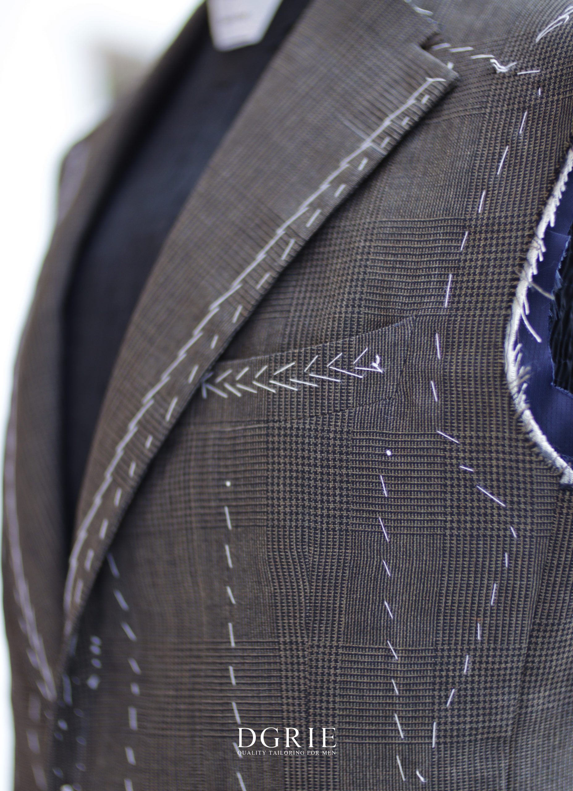 DGRIE – Fox Air Suits Classic Fox Brothers