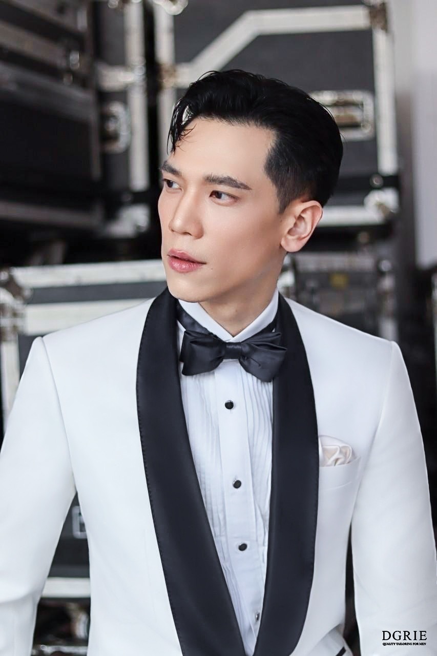 IMG_5817 DGRIE Spotlight - กรกันต์ Ivory tuxedo Suits