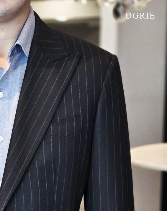 ตัดสูทลายทางสีดำ DGRIE BLACK PINSTRIPE FLANNEL SUITS