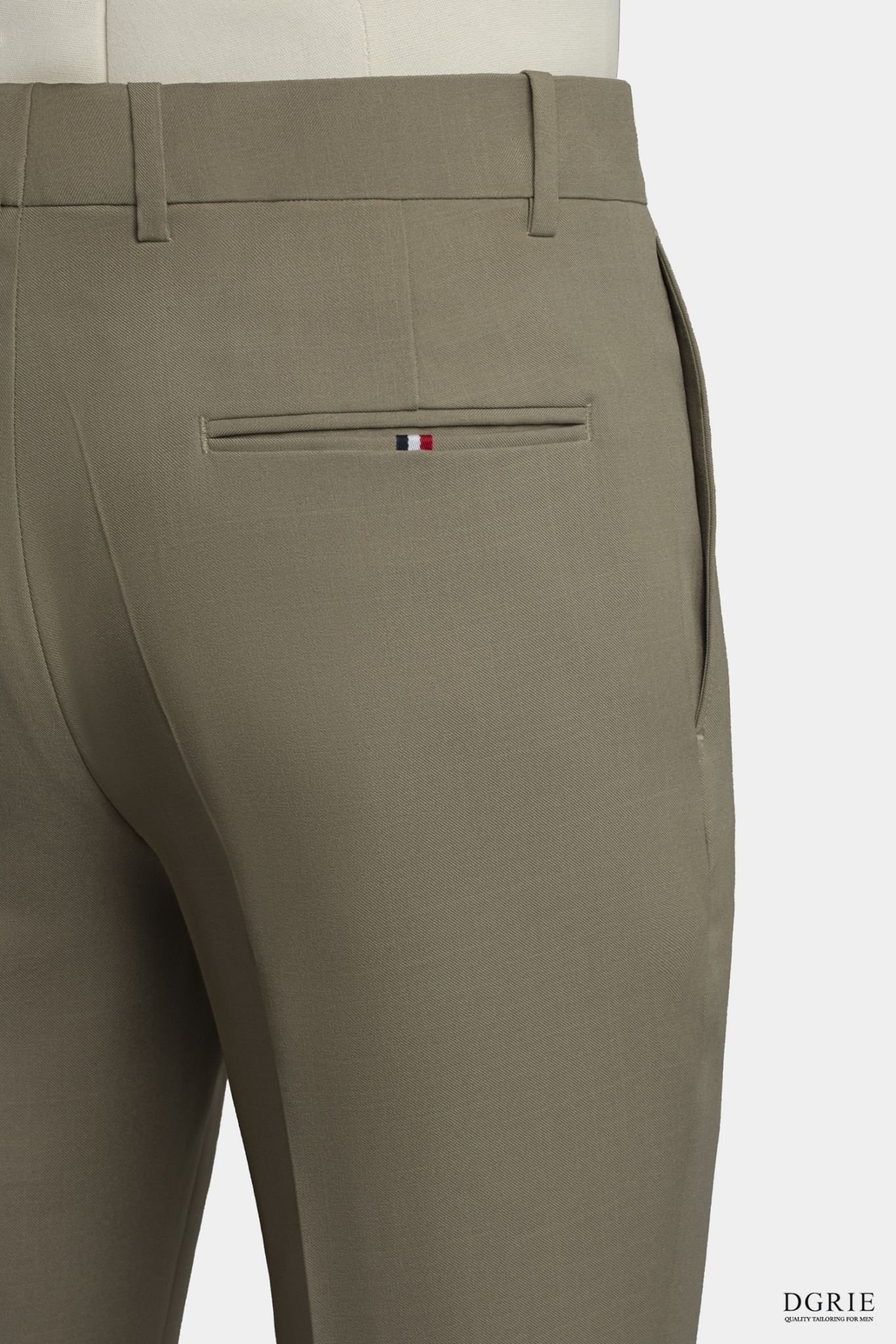 DGRIE PLAY - กางเกงผ้าวูล สีเบจ Slim-fit Wool-Blend Pants, Beige