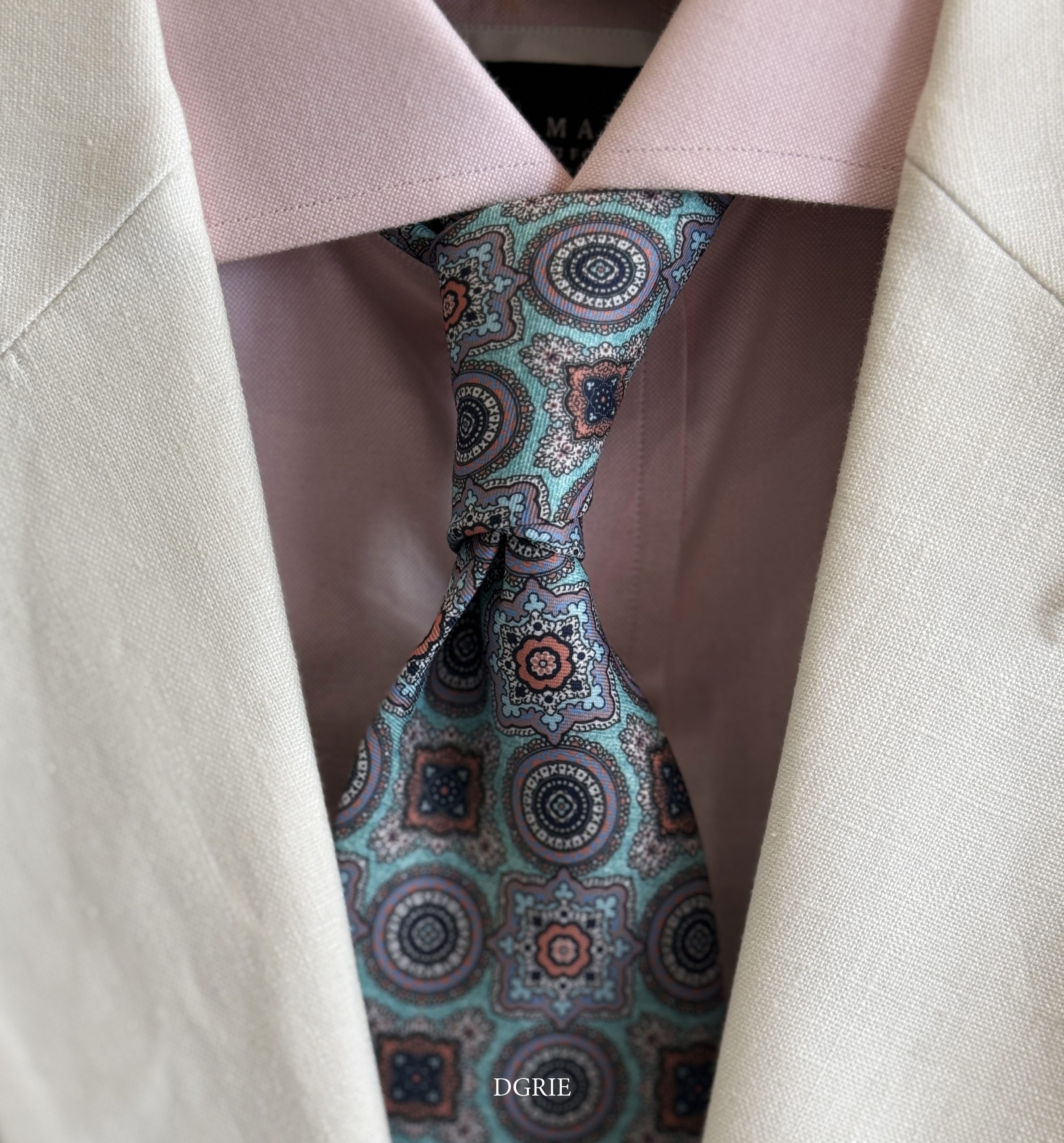 DGRIE Ready to wear Necktie & Accessories