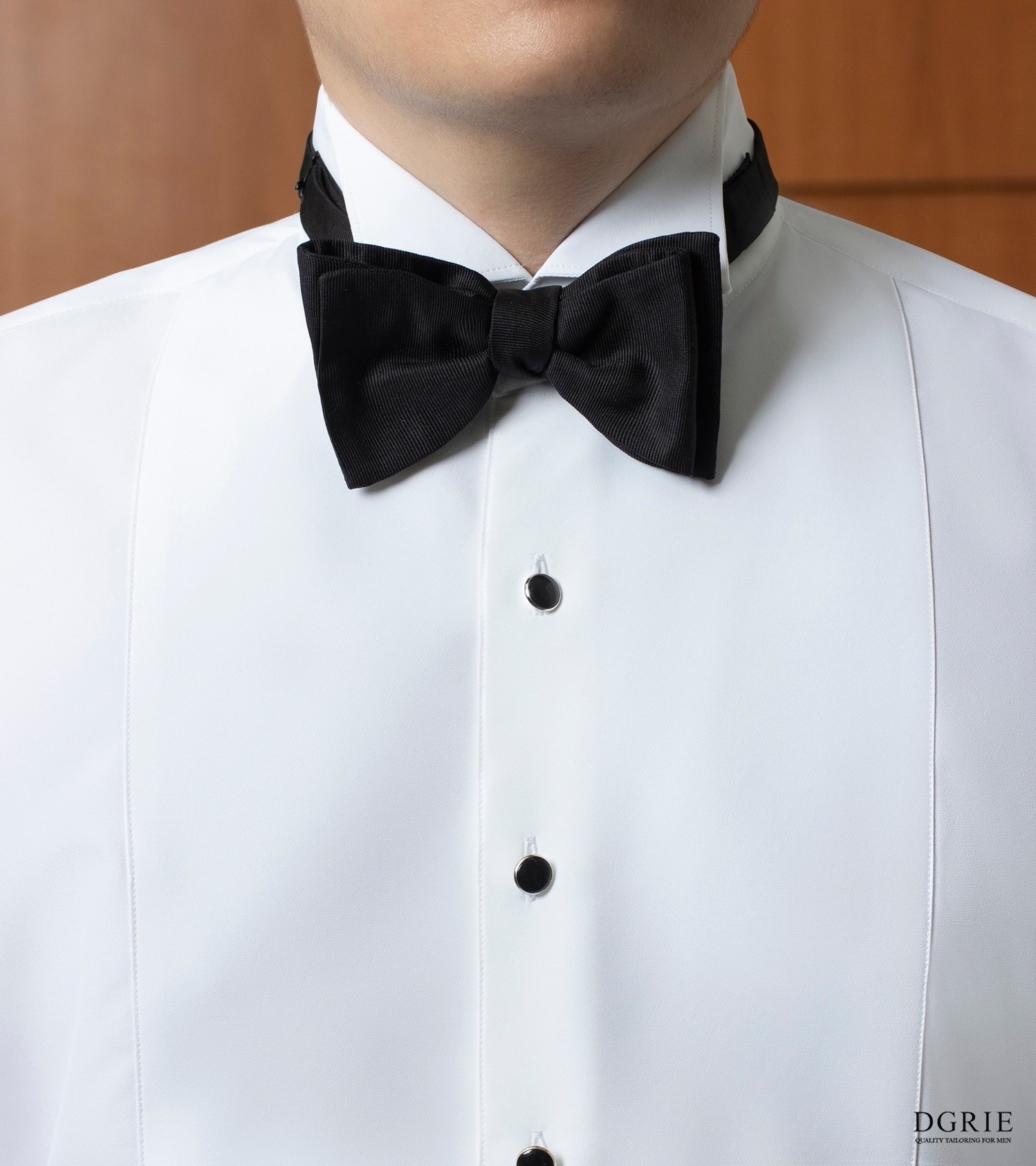 ร้านตัดเชิ้ต DGRIE Custom Shirts