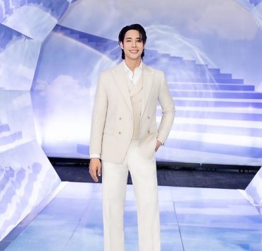 DGRIE Spotlight : Denkhun Vintage Beige Double-Breasted Blazers