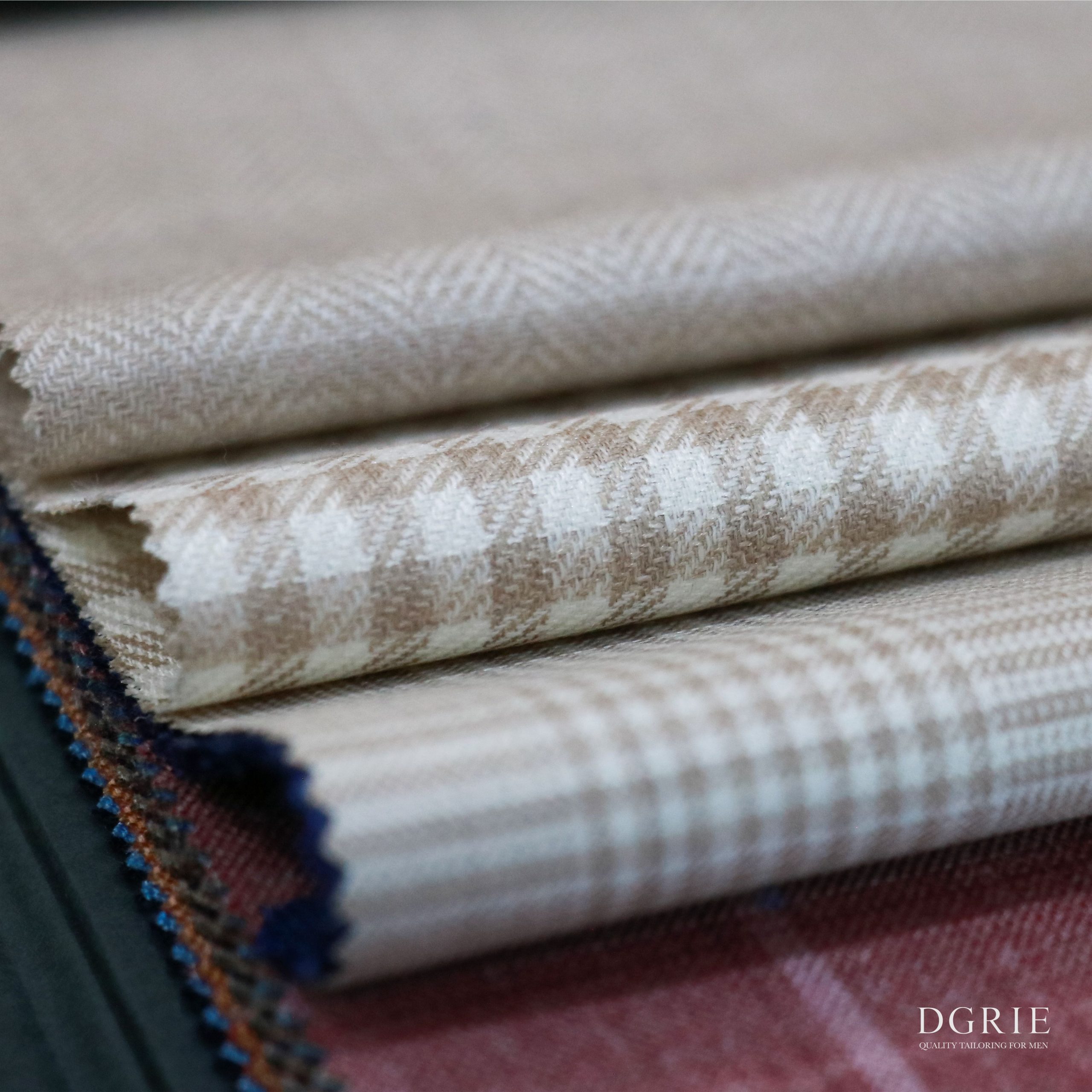 DGRIE - Fratelli Tallia di Delfino ตัดสูทผ้าอิตาลี