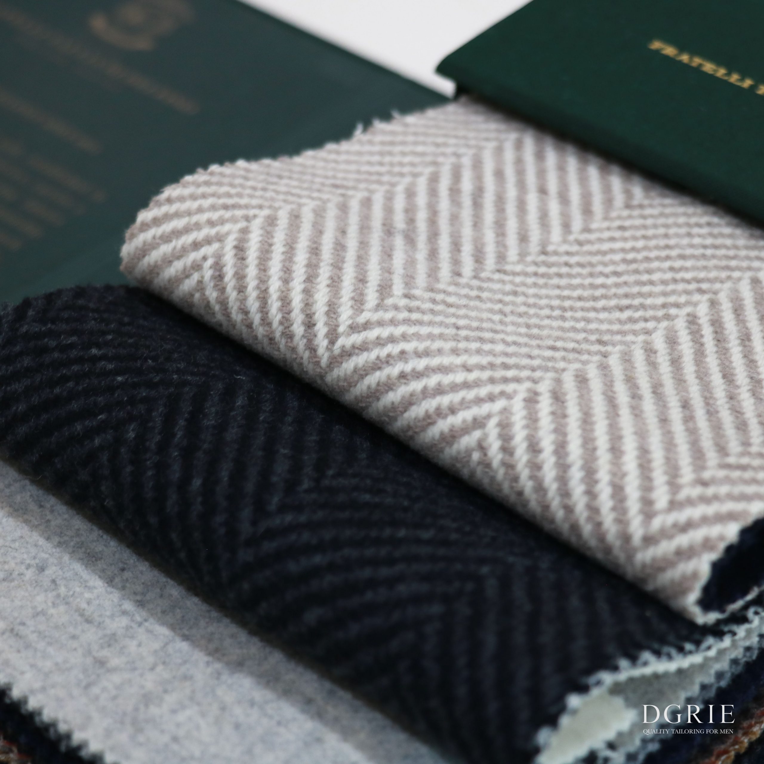 DGRIE - Fratelli Tallia di Delfino ตัดสูทผ้าอิตาลี