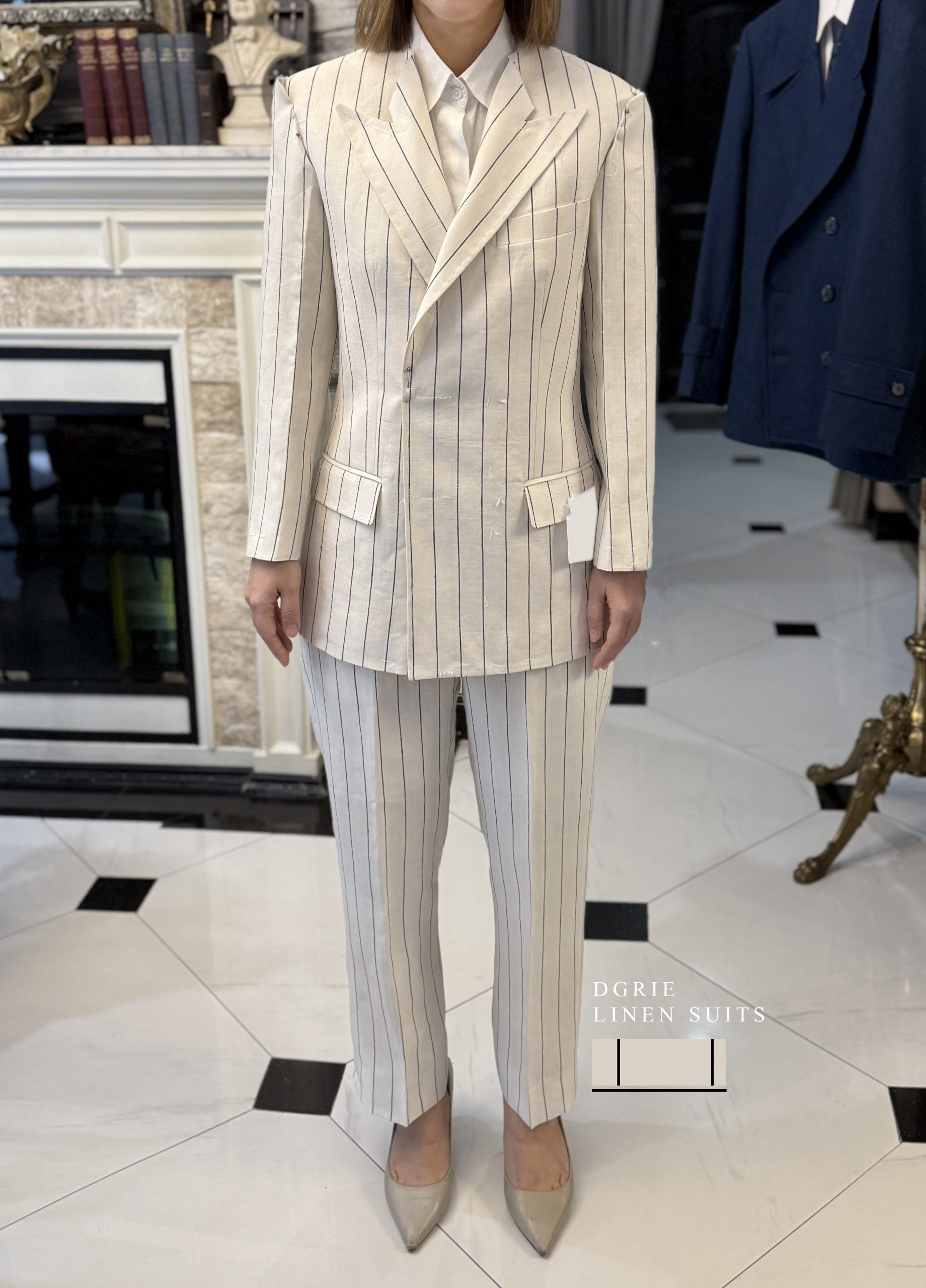 ตัดสูทผู้หญิง DGRIE Heavy Pin-Stripe Linen Suits