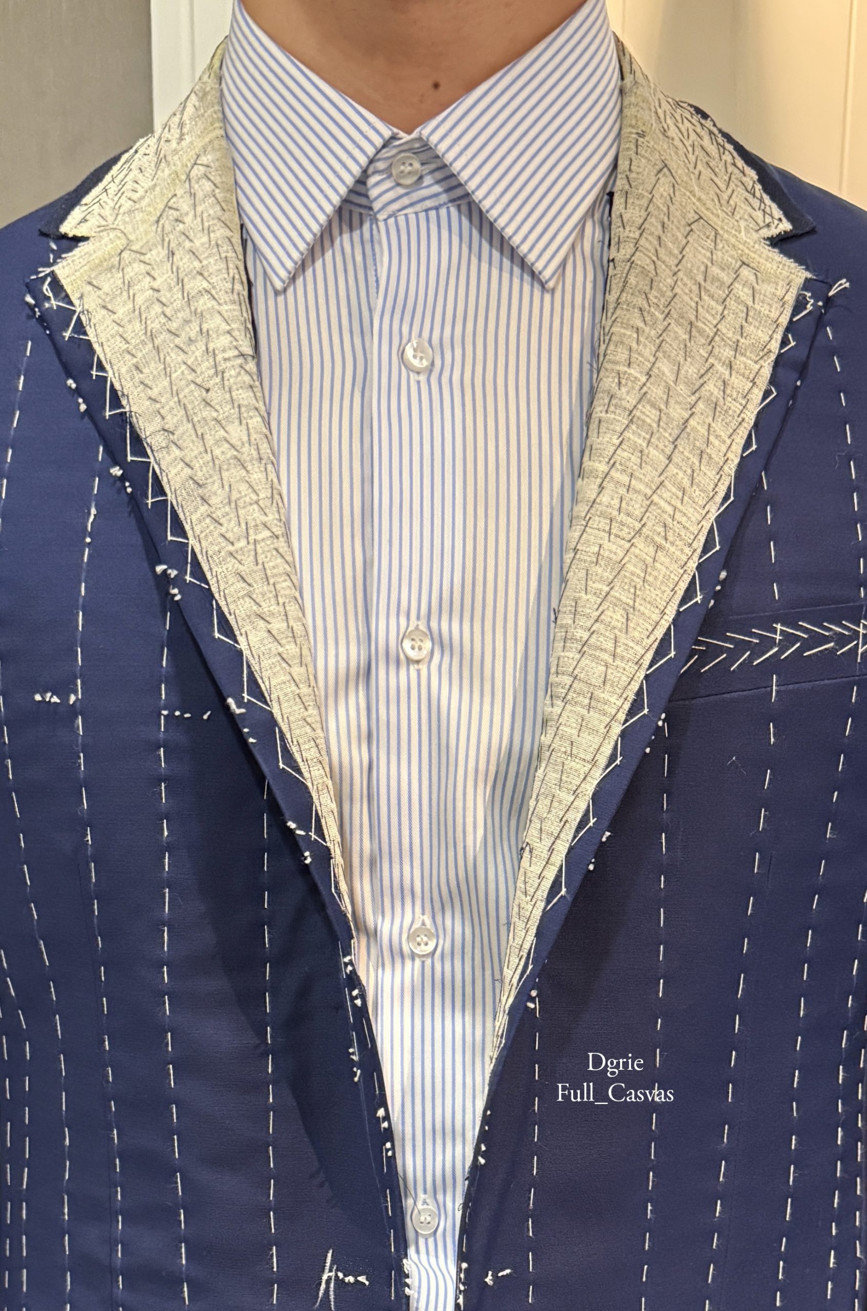 Fitting Navy Full Canvas สไตล์ Modern Classic