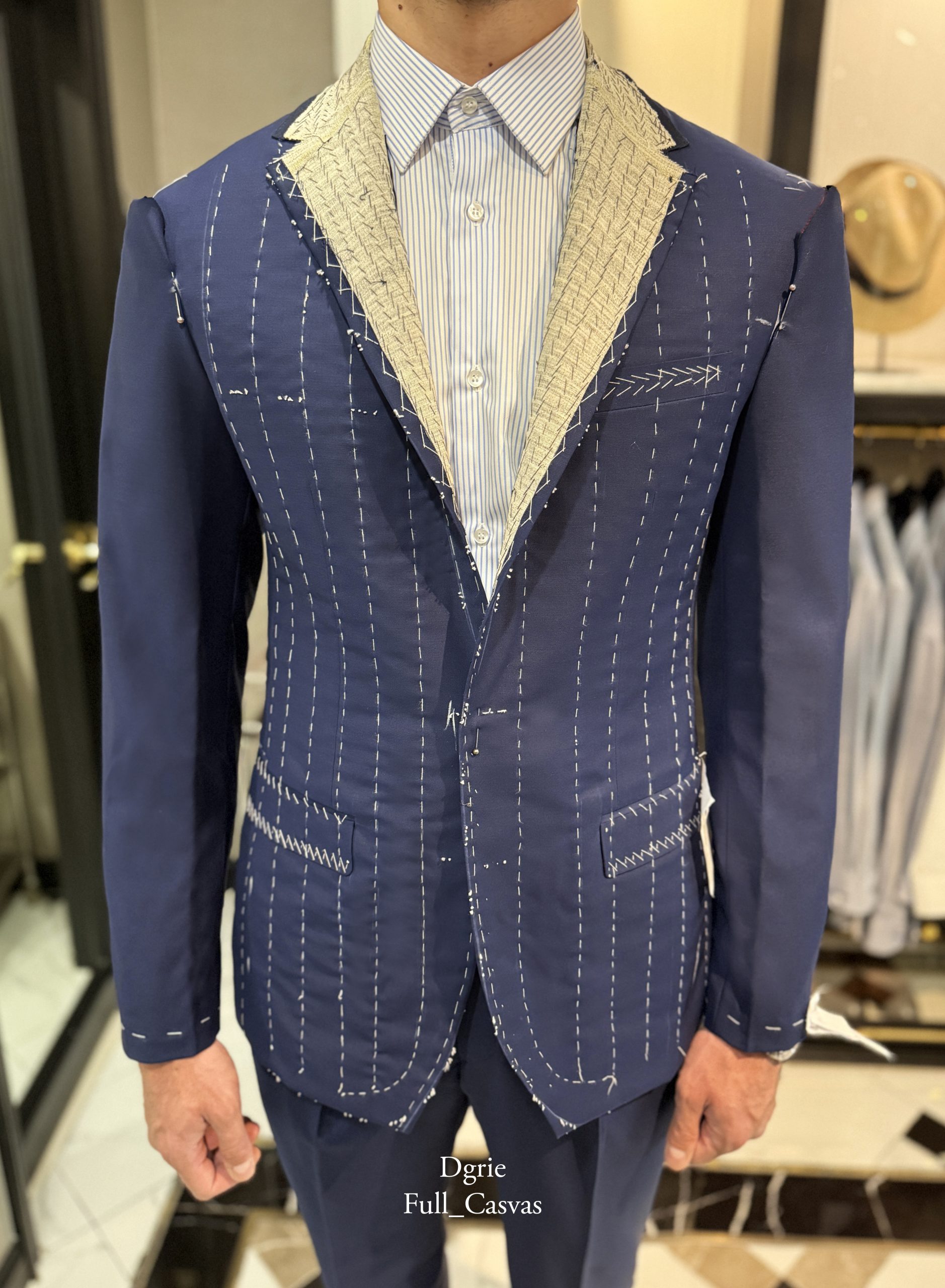 Fitting Navy Full Canvas สไตล์ Modern Classic