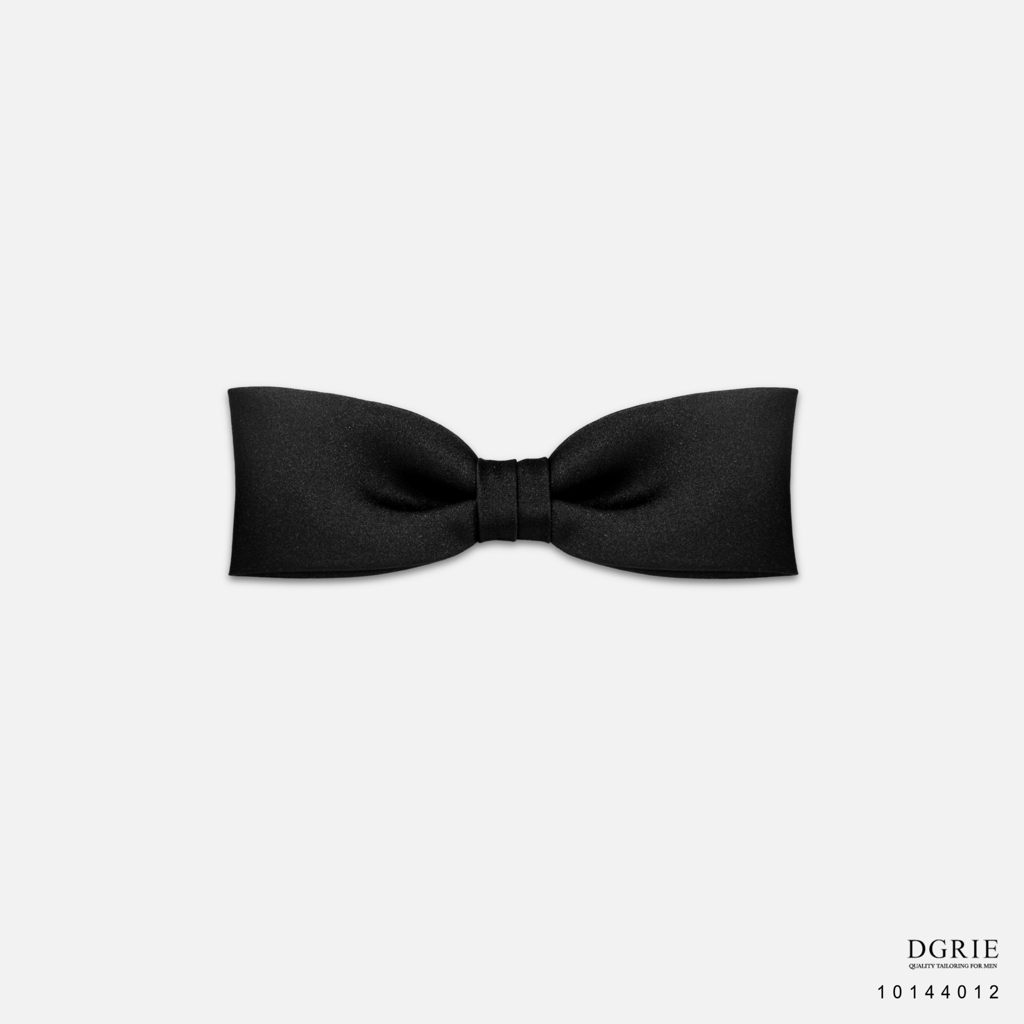 โบว์ไทสีดำ Black Batwing Satin Bow Tie