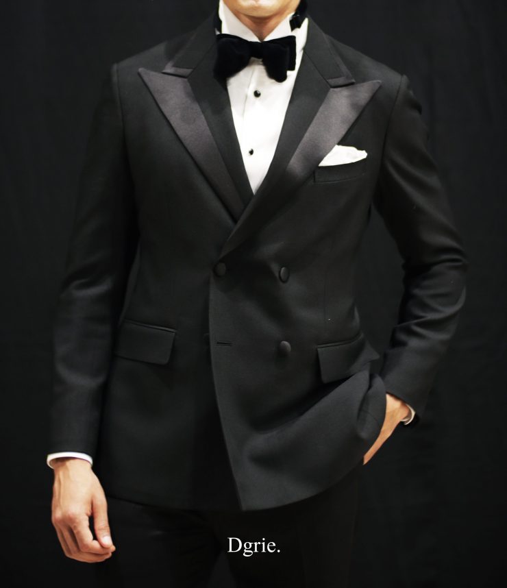 ตัดสูททักซิโด้ Black Tuxedo Classic Peak Lapel Satin Trim