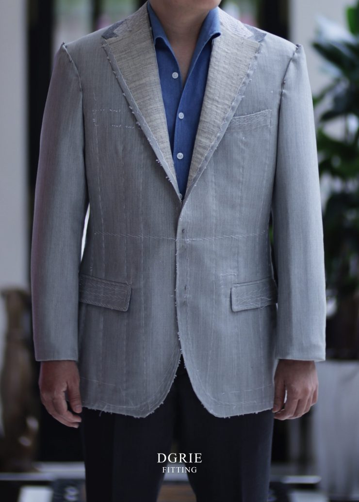 ตัดสูทหางม้า Fitting Light Silver Grey High-twist Full Canvas Suits