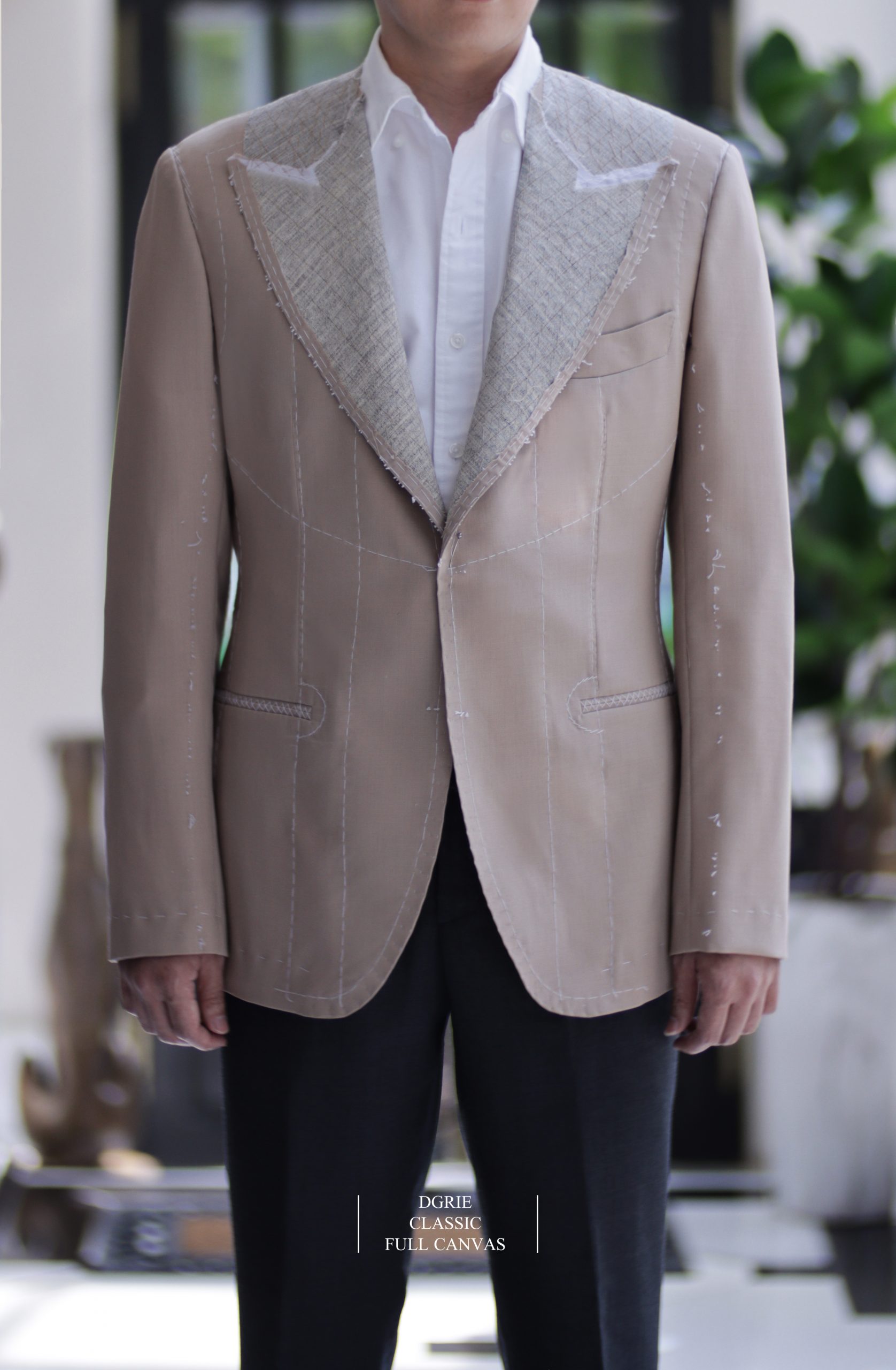 ตัดสูทหางม้า DGRIE CLASSIC PEAK LAPEL FULL CANVAS SUITS