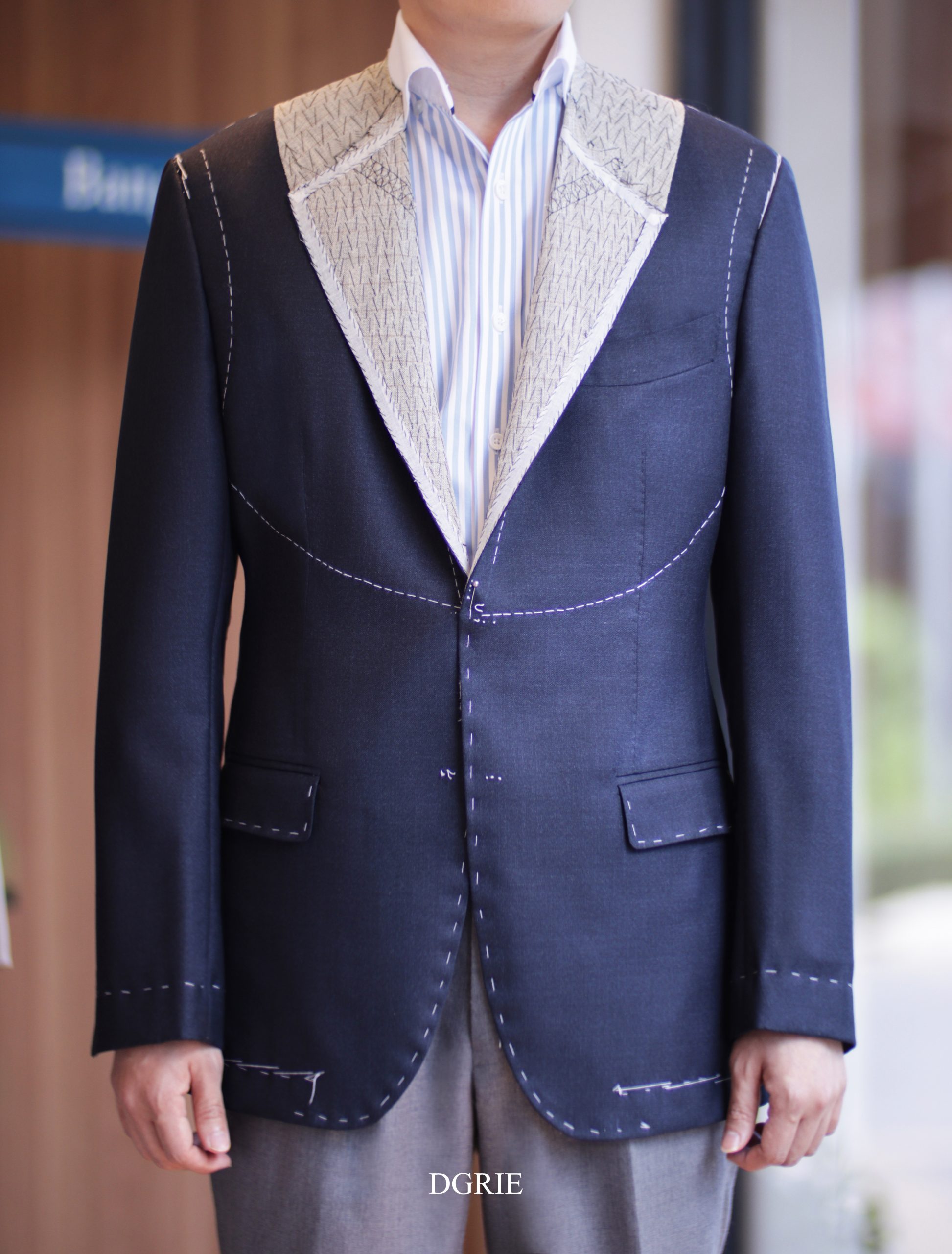 ตัดสูทหางม้า DGRIE Fitting Navy Full Canvas Suits
