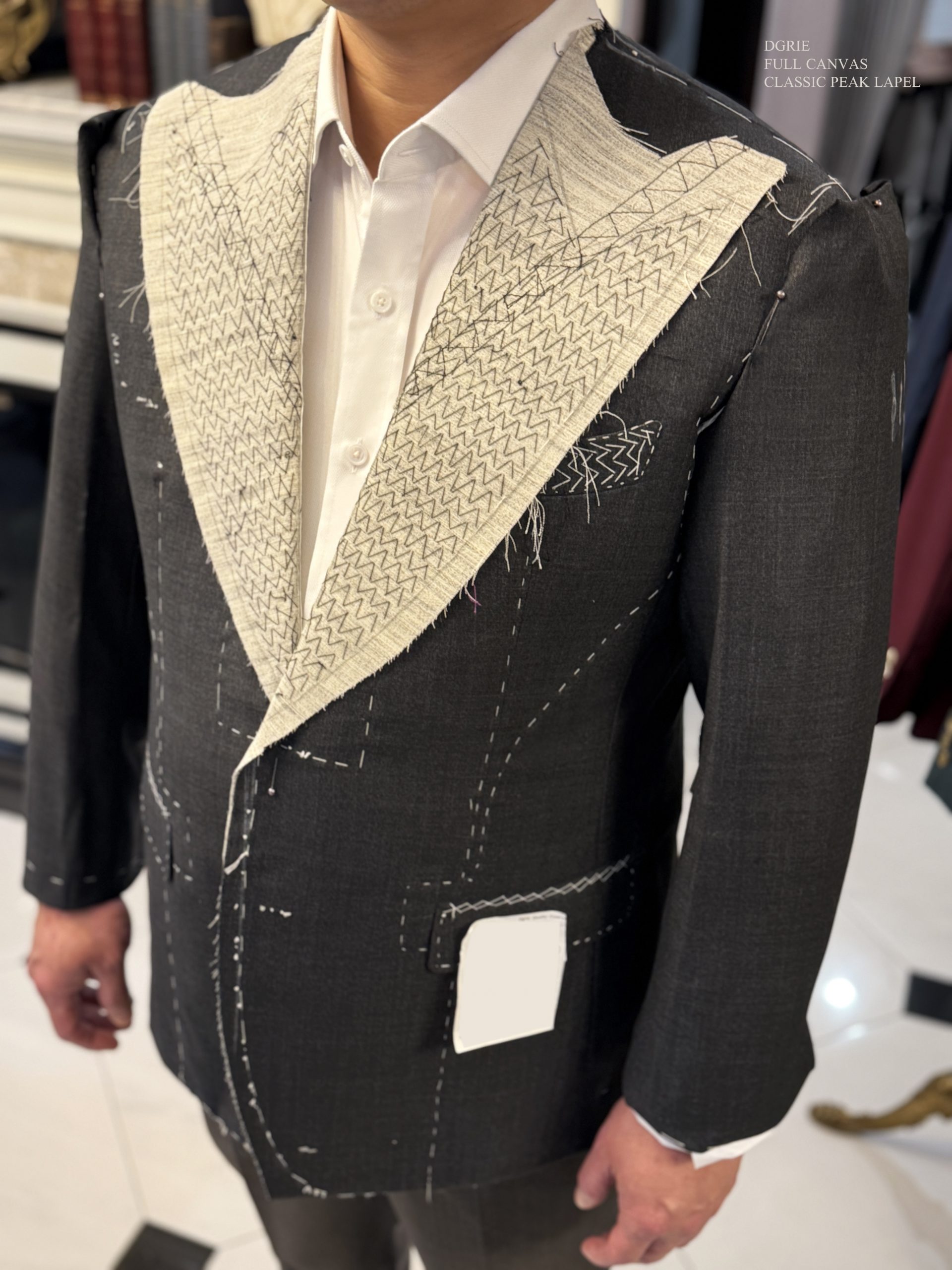 DGRIE ตัดสูทหางม้า Bespoke Full Canvas Peak lapel Grey Suits