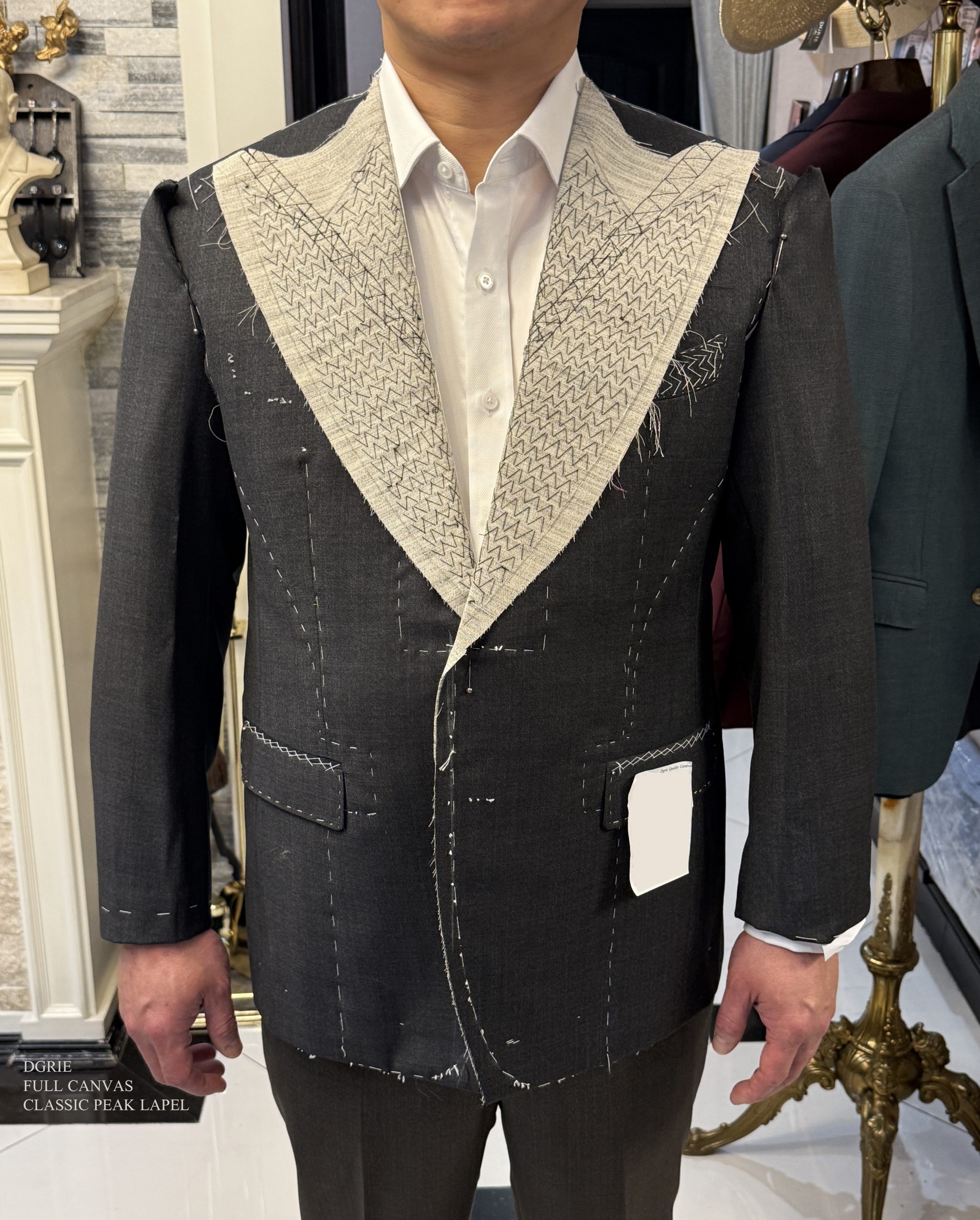 DGRIE ตัดสูทหางม้า Bespoke Full Canvas Peak lapel Grey Suits