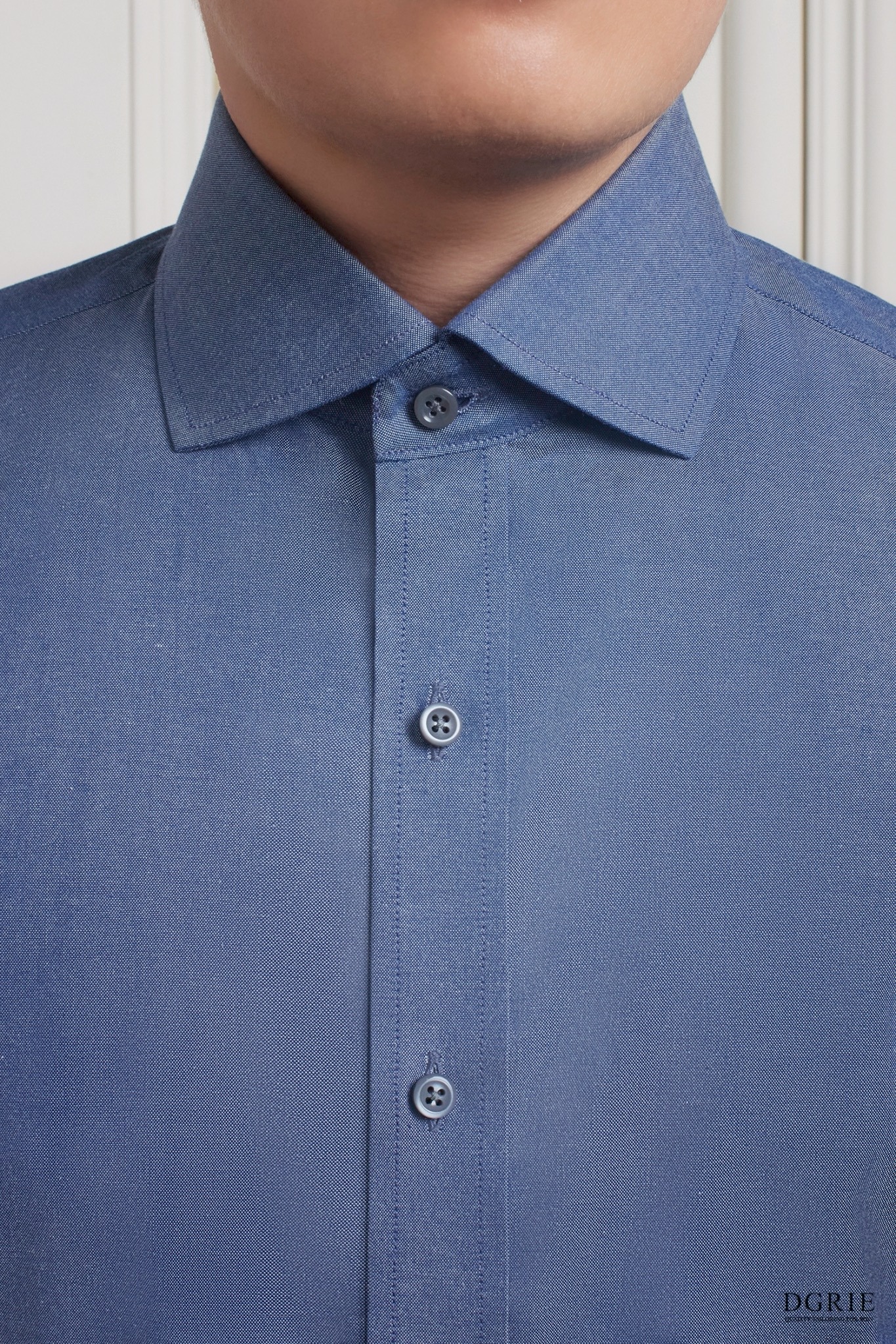 เสื้อเชิ้ตสีฟ้า Indigo Blue Round Spread Collar Oxford Cotton Linen Shirt