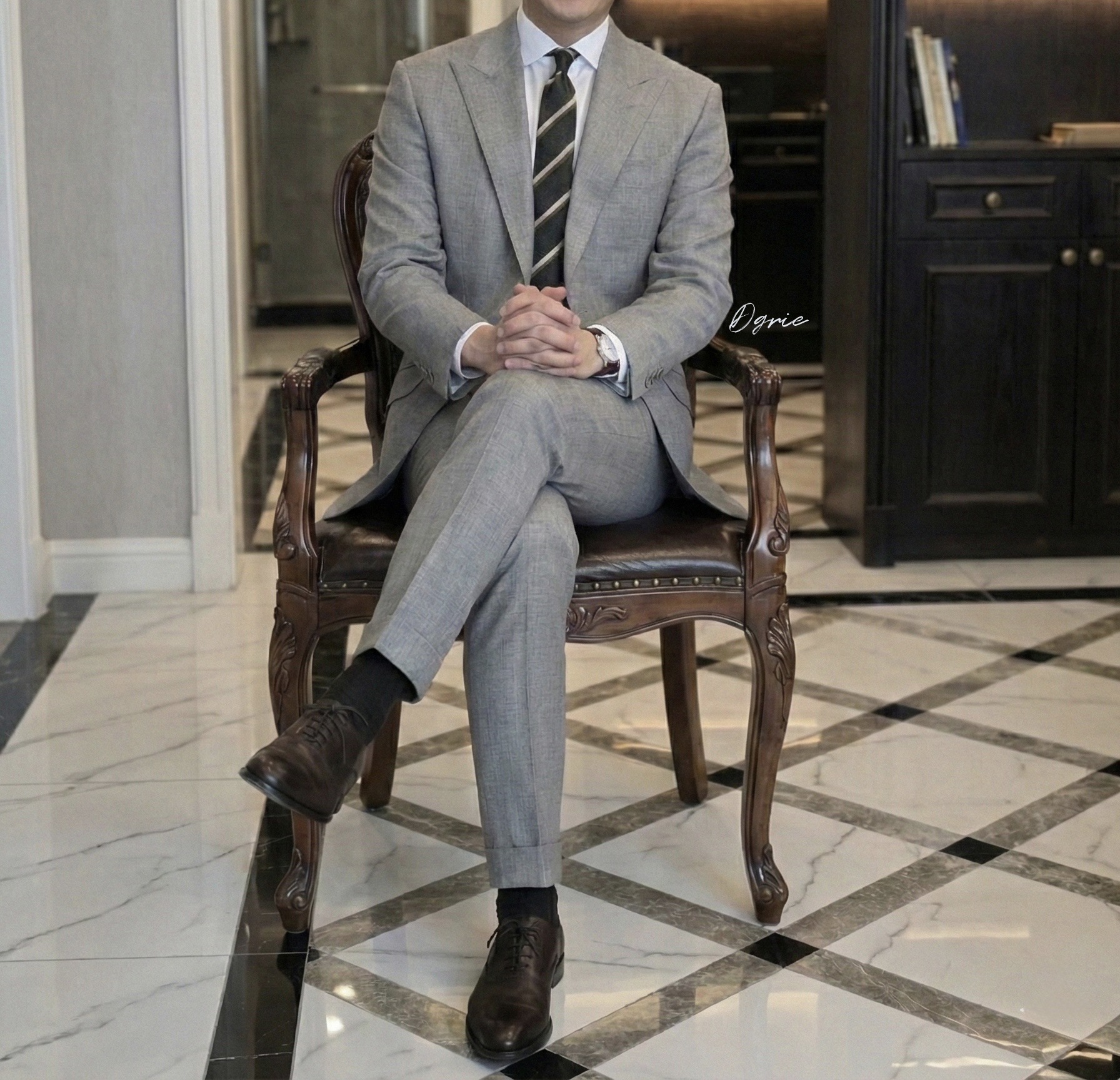 DGRIE Custom Sharkskin Wool Peak Lapel Suits ตัดสูทสีเทาปกแหลม