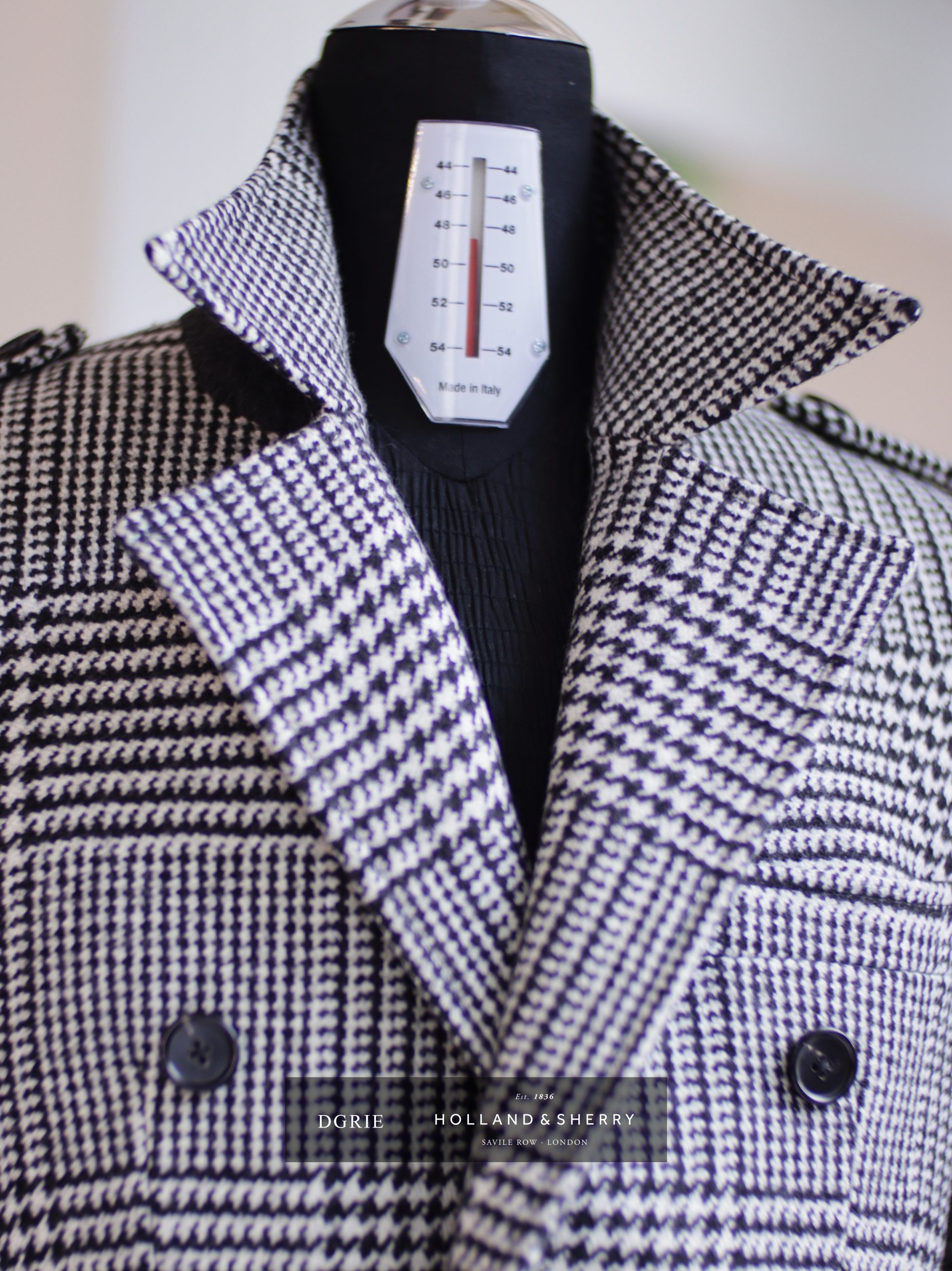 IMG_6325 copy เสื้อโค้ท Holland & Sherry - CLASSIC OVERCOATS & TOPCOATS