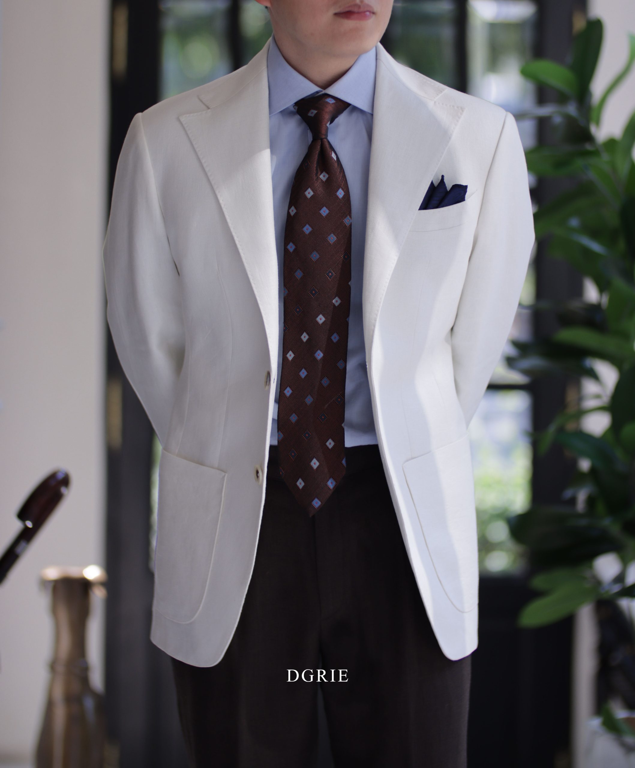 ตัดสูท DGRIE Ivory White Classic Jacket