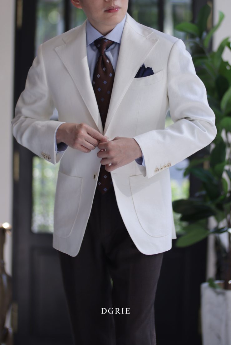 ตัดสูท DGRIE Ivory White Classic Jacket