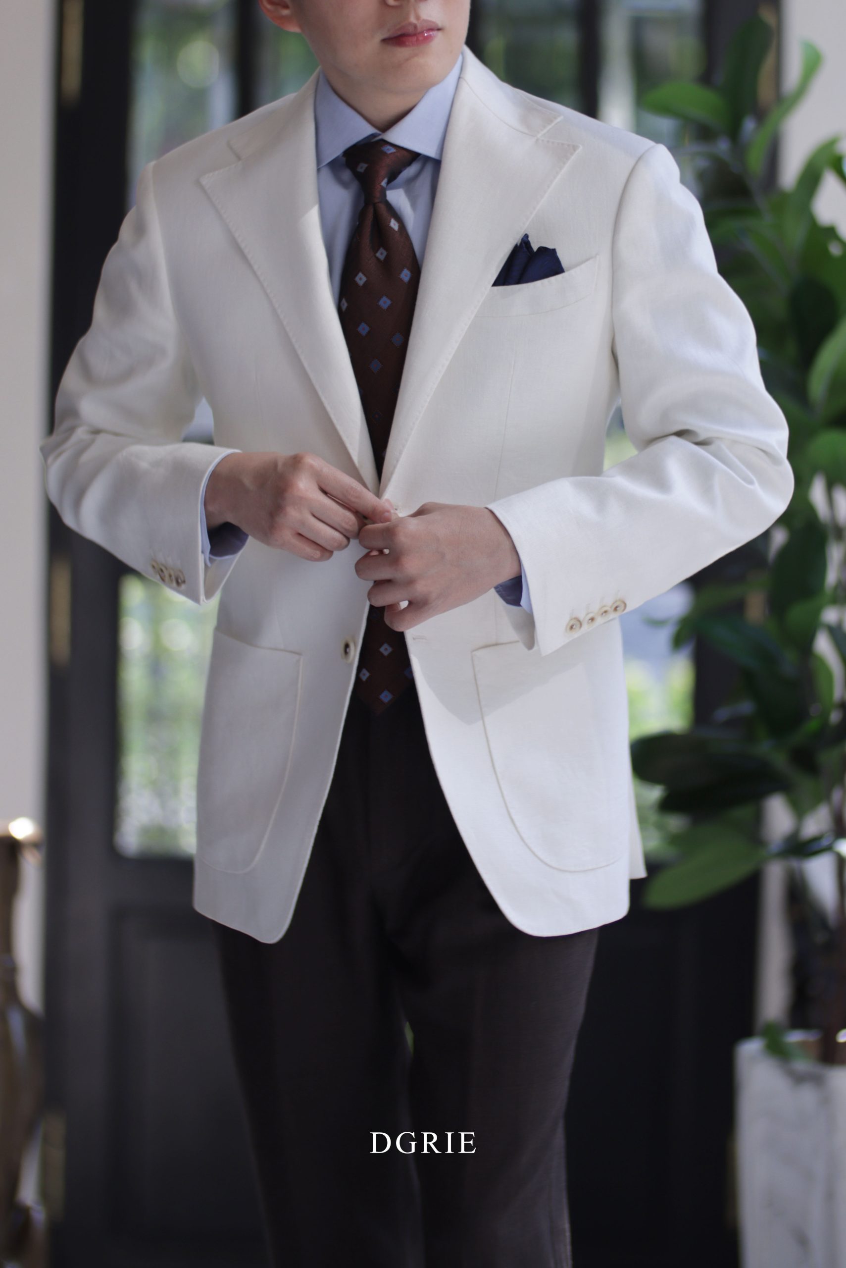 ตัดสูท DGRIE Ivory White Classic Jacket