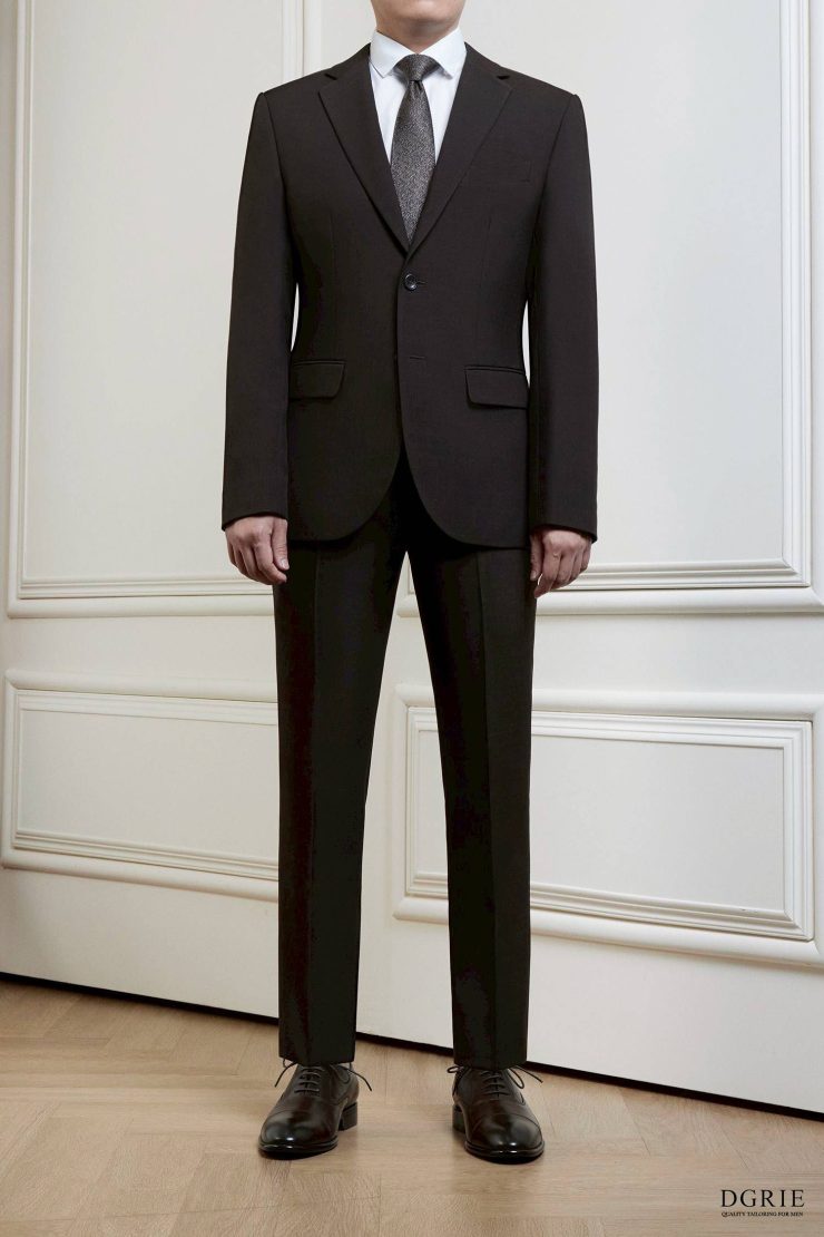 DGRIE Play - Dark Brown T/R 2-Button Standard Notch Lapel Suit