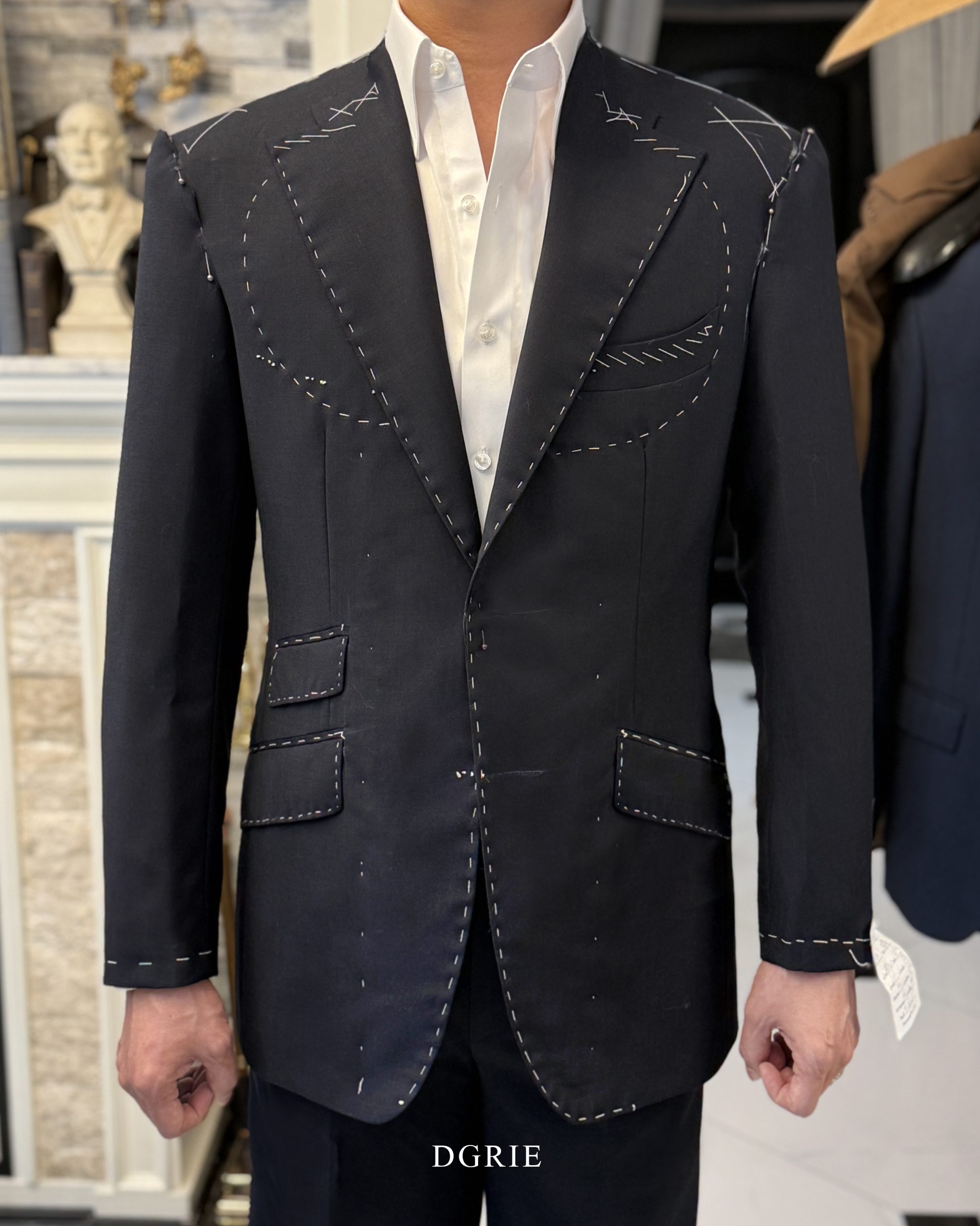 DGRIE Fitting - Drapers: Ascot 2-Ply Wool 3 DGRIE Fitting - Drapers: Ascot 2-Ply Wool