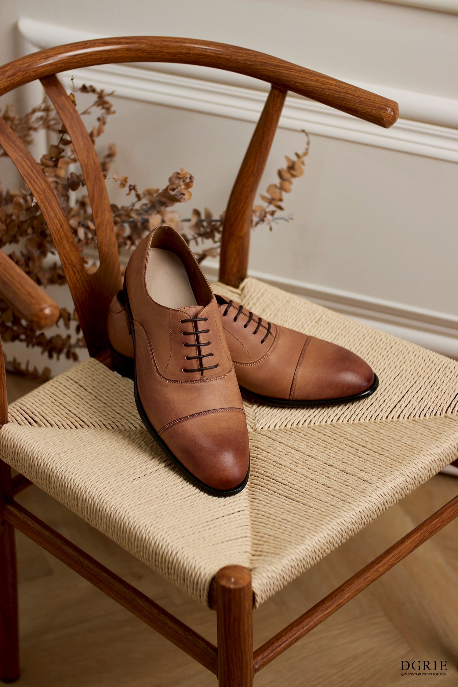Veg Tan Round Cap Toe Oxford Shoes 10 Veg Tan Round Cap Toe Oxford Shoes