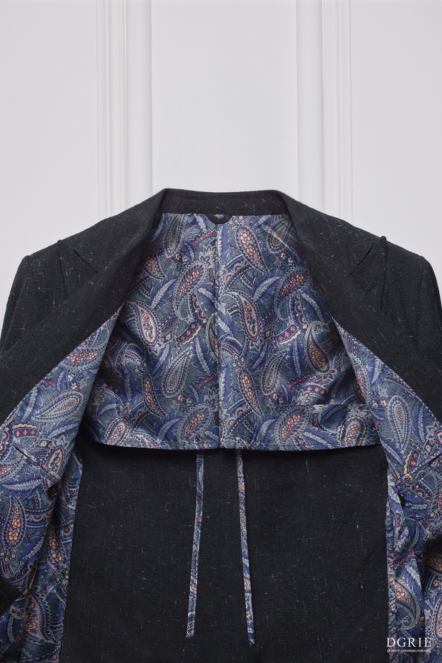 Black Wool Silk Linen Peak Lapel Suit 4 Black Wool Silk Linen Peak Lapel Suit