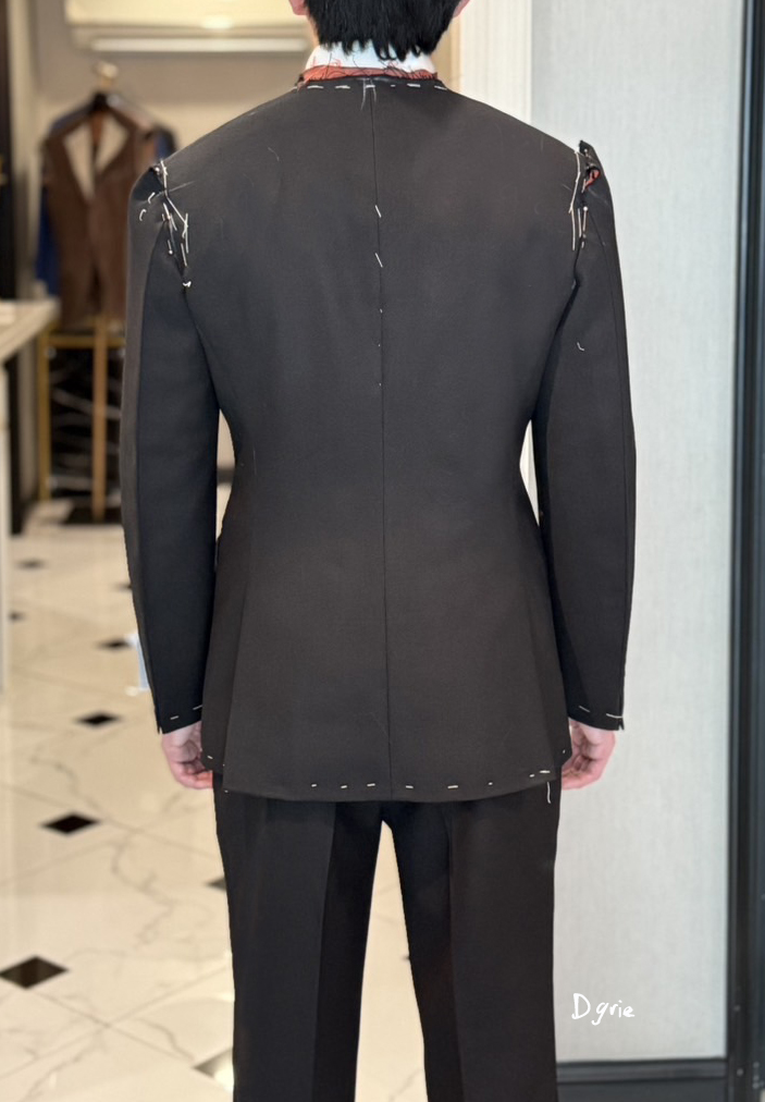 ตัดสูท DGRIE - Fitting - Black Airesco Peak Lapel Suits