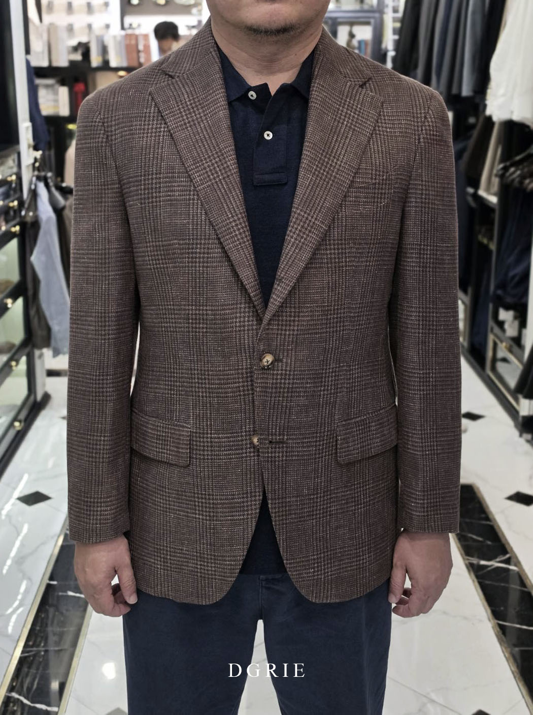 ตัดสูท Baird McNutt Natural Brown Prince of Wales Check Suit
