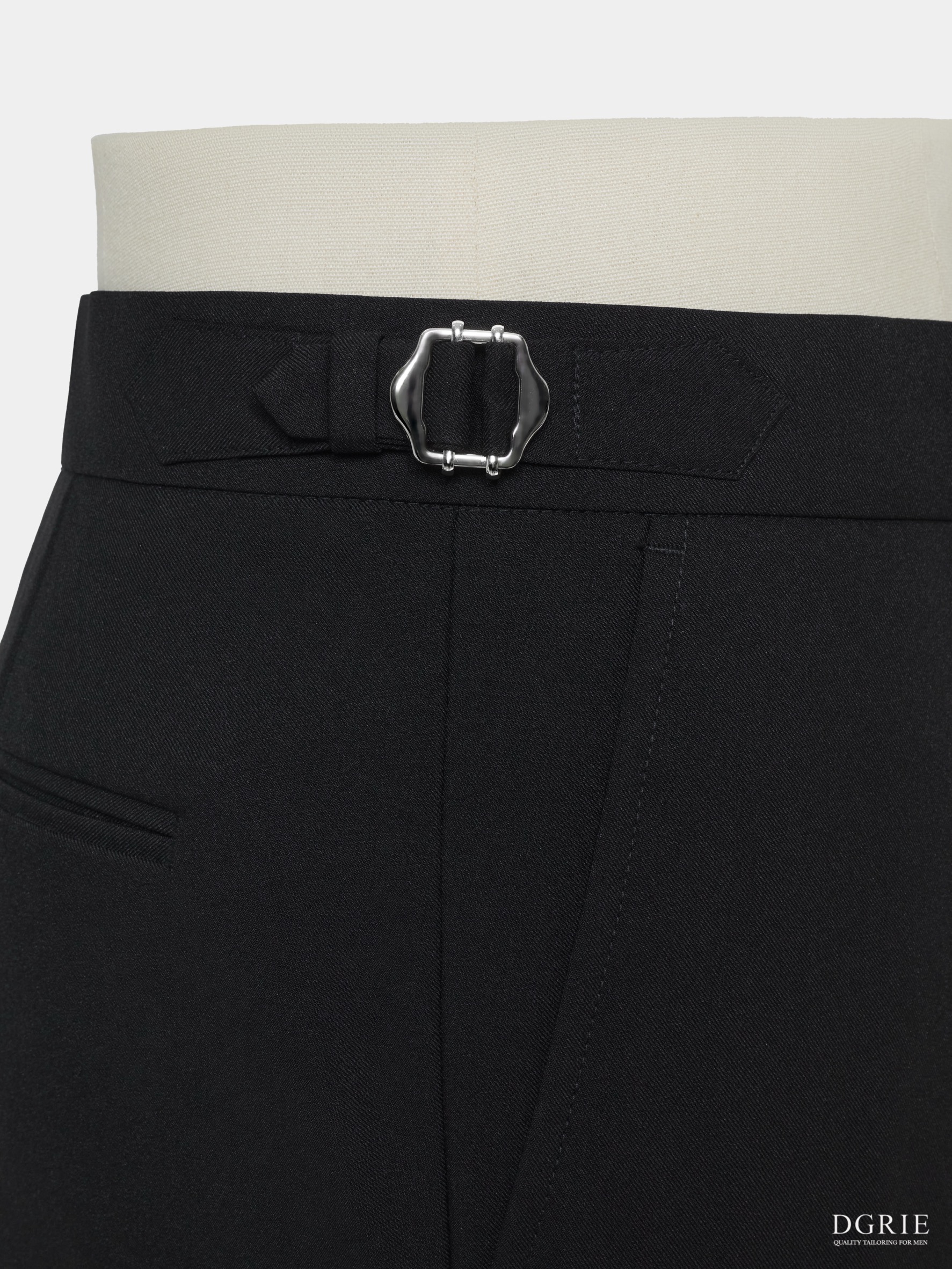 DGRIE PLAY — Classic Black Buckle-Belted Pleated Pants 8 DGRIE PLAY — Classic Black Buckle-Belted Pleated Pants