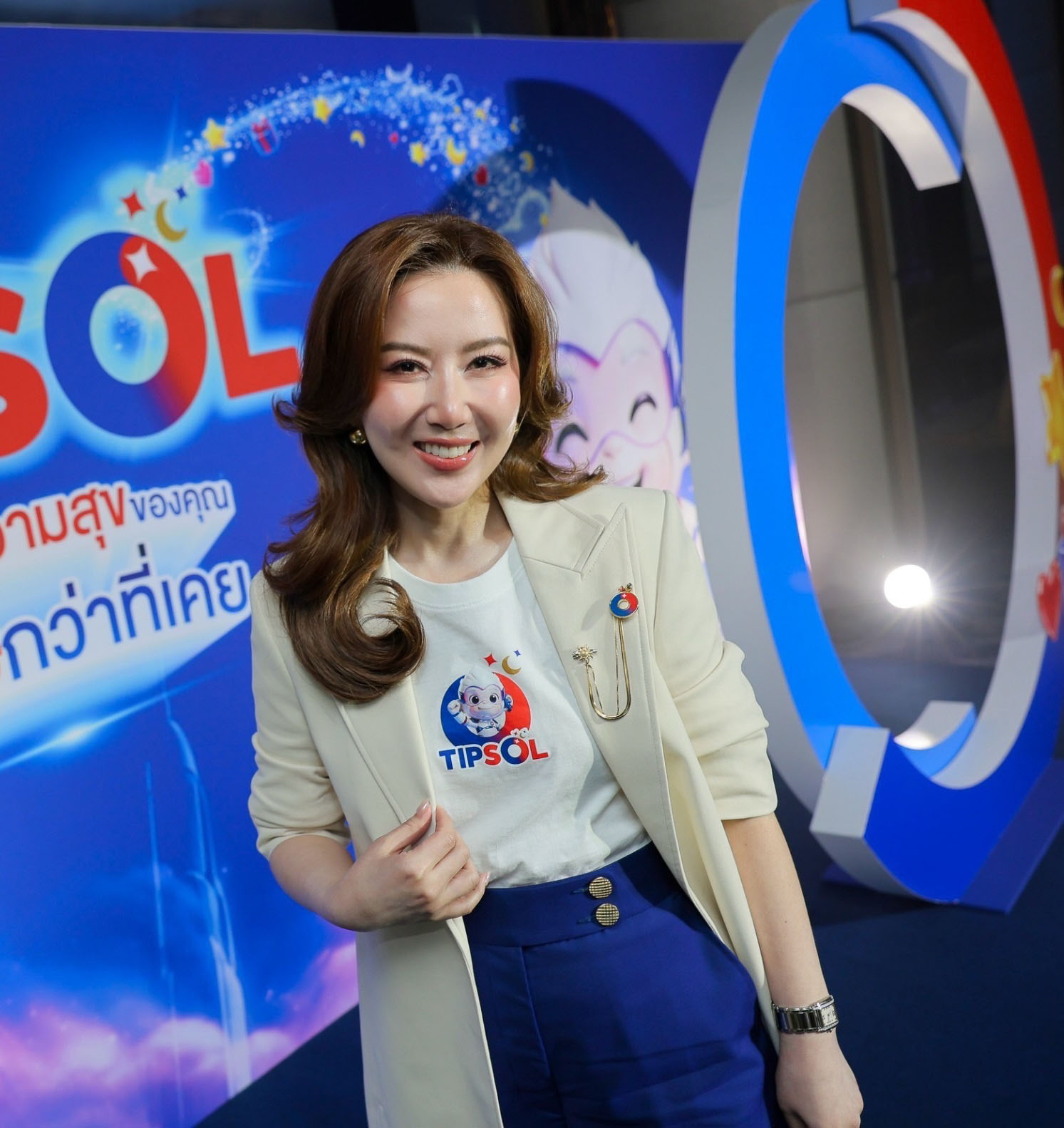 DGRIE Spotlight | ออร่าผู้บริหารสาวสุดเป๊ะ! คุณนิ่ม Power Dressing Longline Blazer