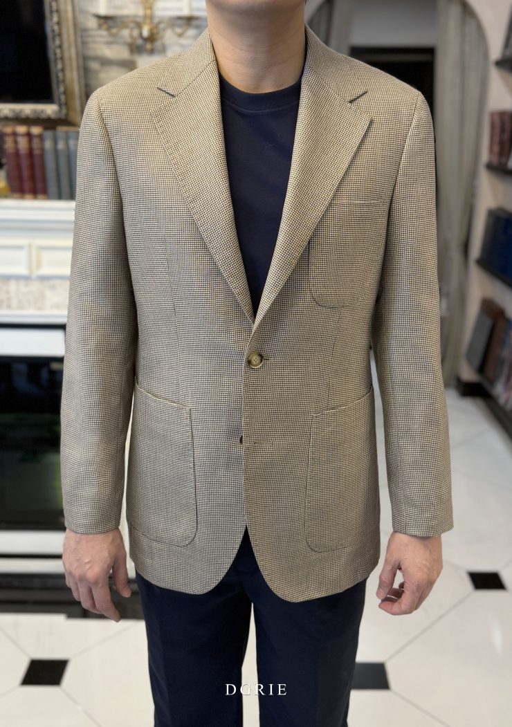 The Classic Mini-Houndstooth Soft Tailored Jacket 6 The Classic Mini-Houndstooth Soft Tailored Jacket