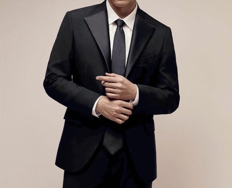 DGRIE Spotlight : แจม รชตะ Unstructured Lapel Tuxedo