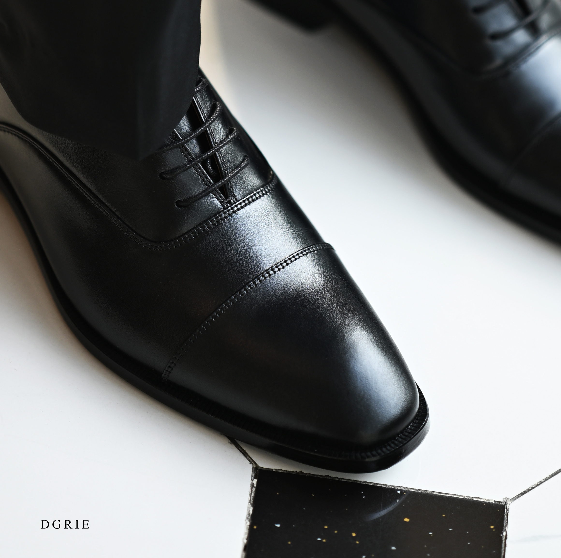 DGRIE Black Round Cap Toe Oxford Shoes 5 DGRIE Black Round Cap Toe Oxford Shoes