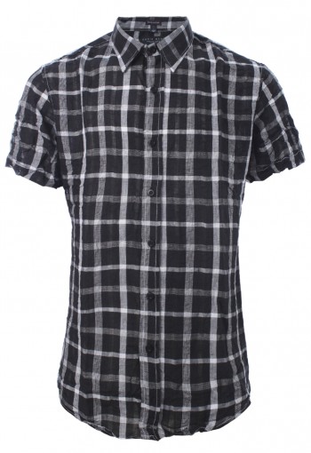 เสื้อเช้ิตแขนสั้นลายตารางพื้นสีดำ