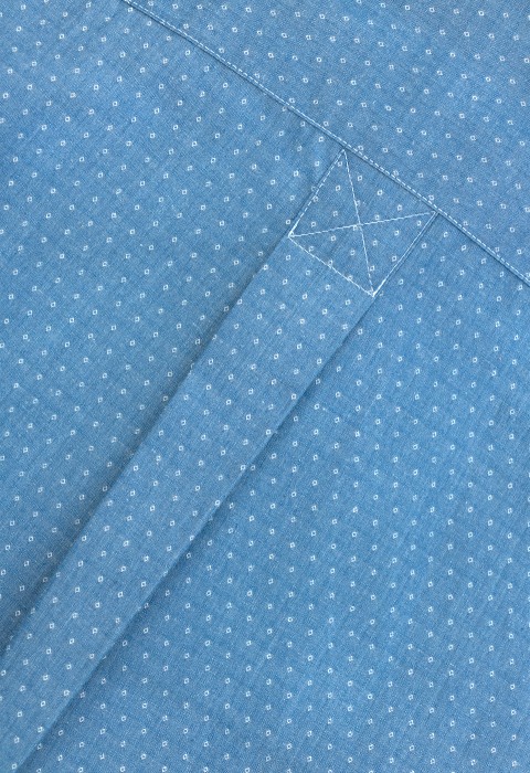 BLUE DENIM DOT SHIRT