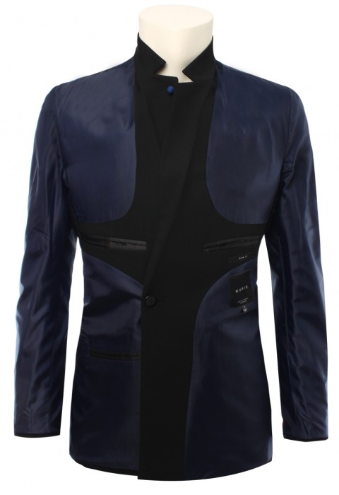 เสื้อสูทสีดำ กระดุมสองแถว